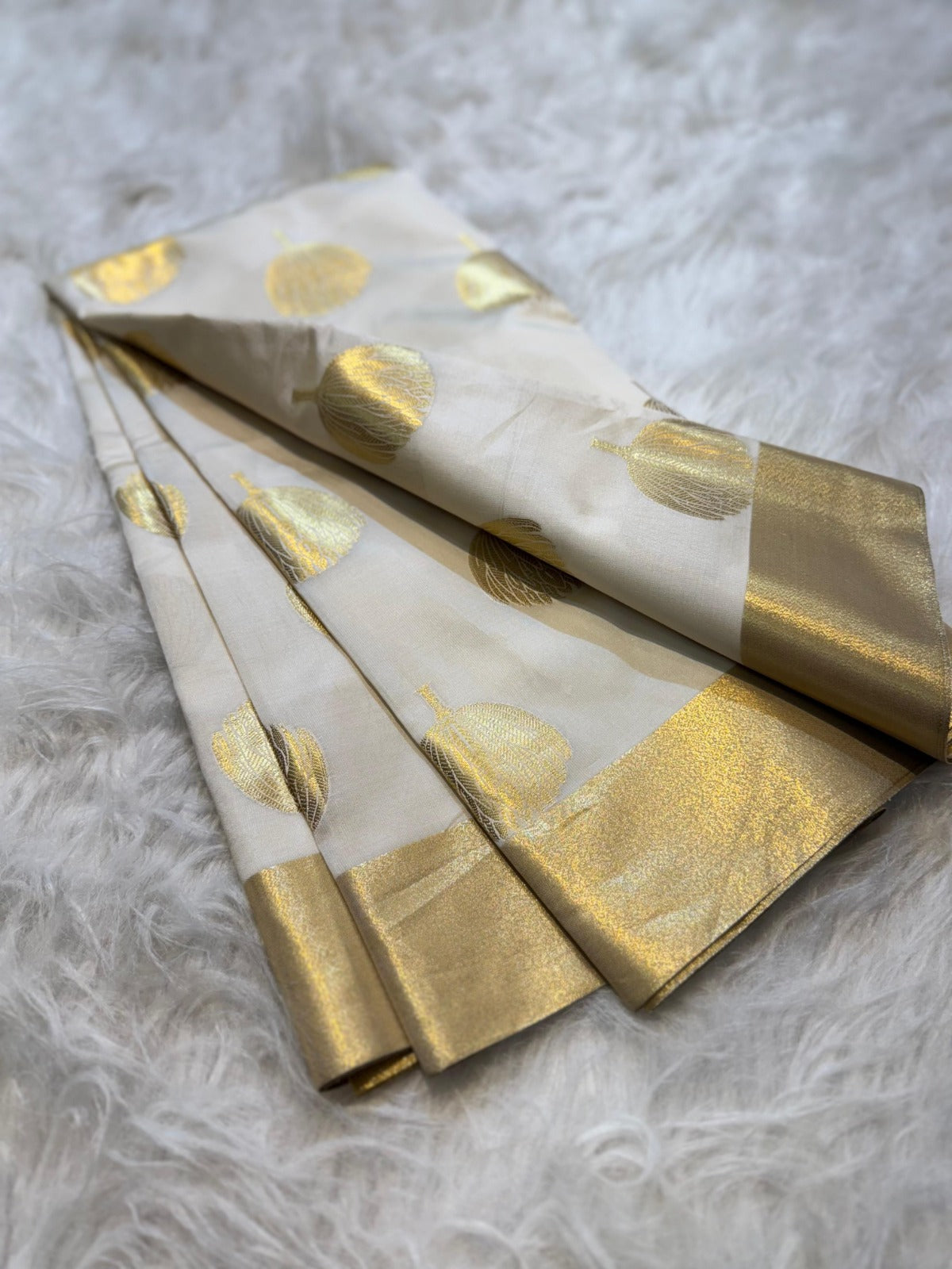 Banarasi Masru Silk Saree-BMSBG01