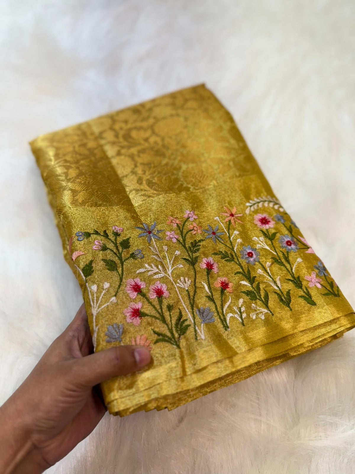 Banarasi Soft Tissue Silk Saree-BTSGEM01