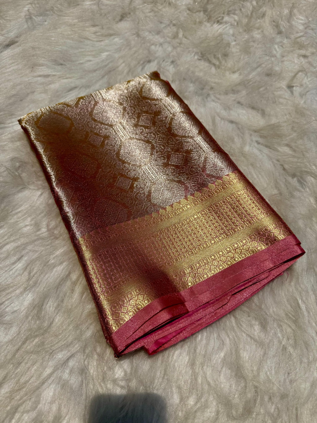 Banarasi Soft Tissue Silk Saree-BTSWNG01