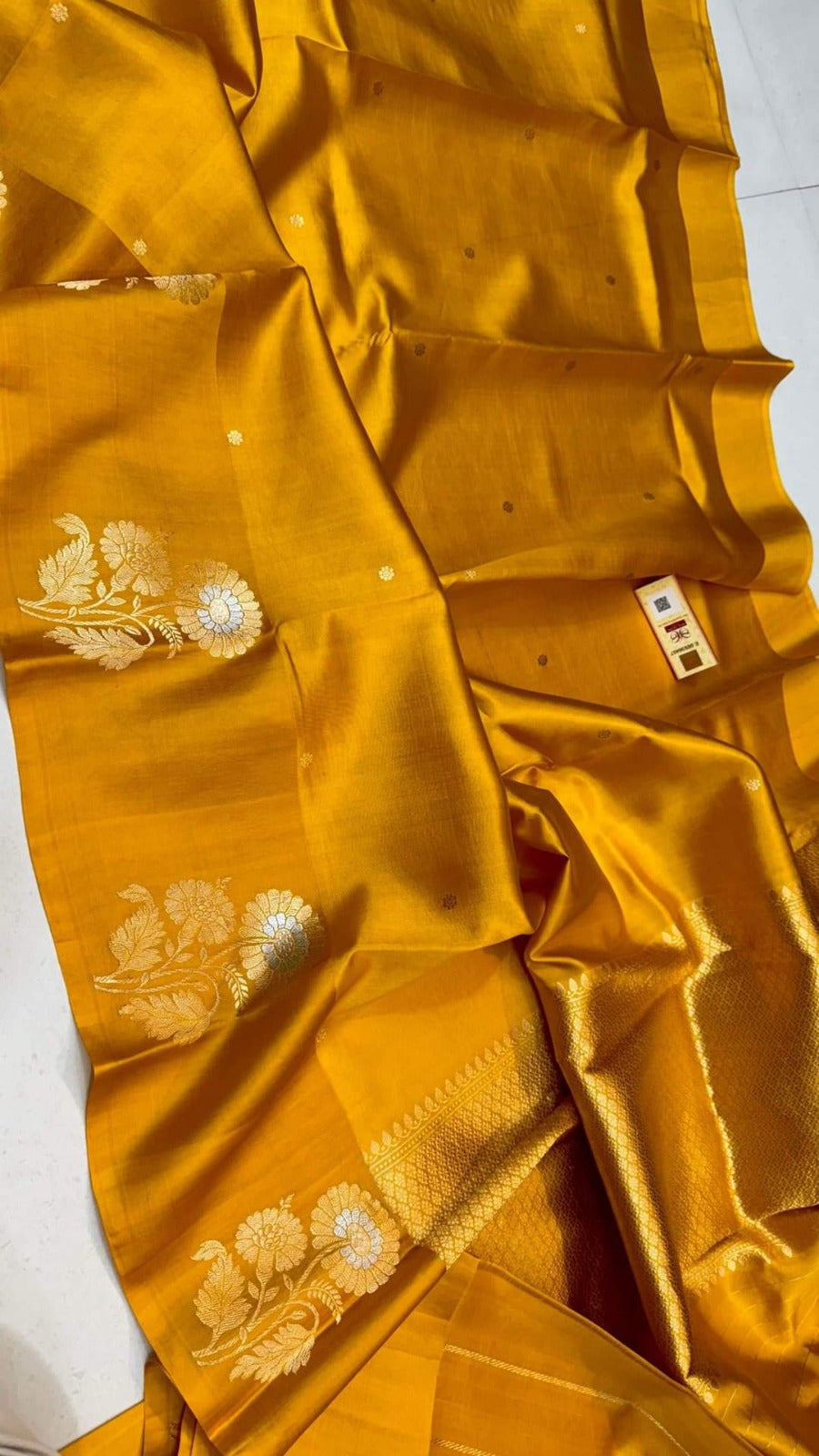 Banarasi Raw Mango Silk Saree-BMNGYL01