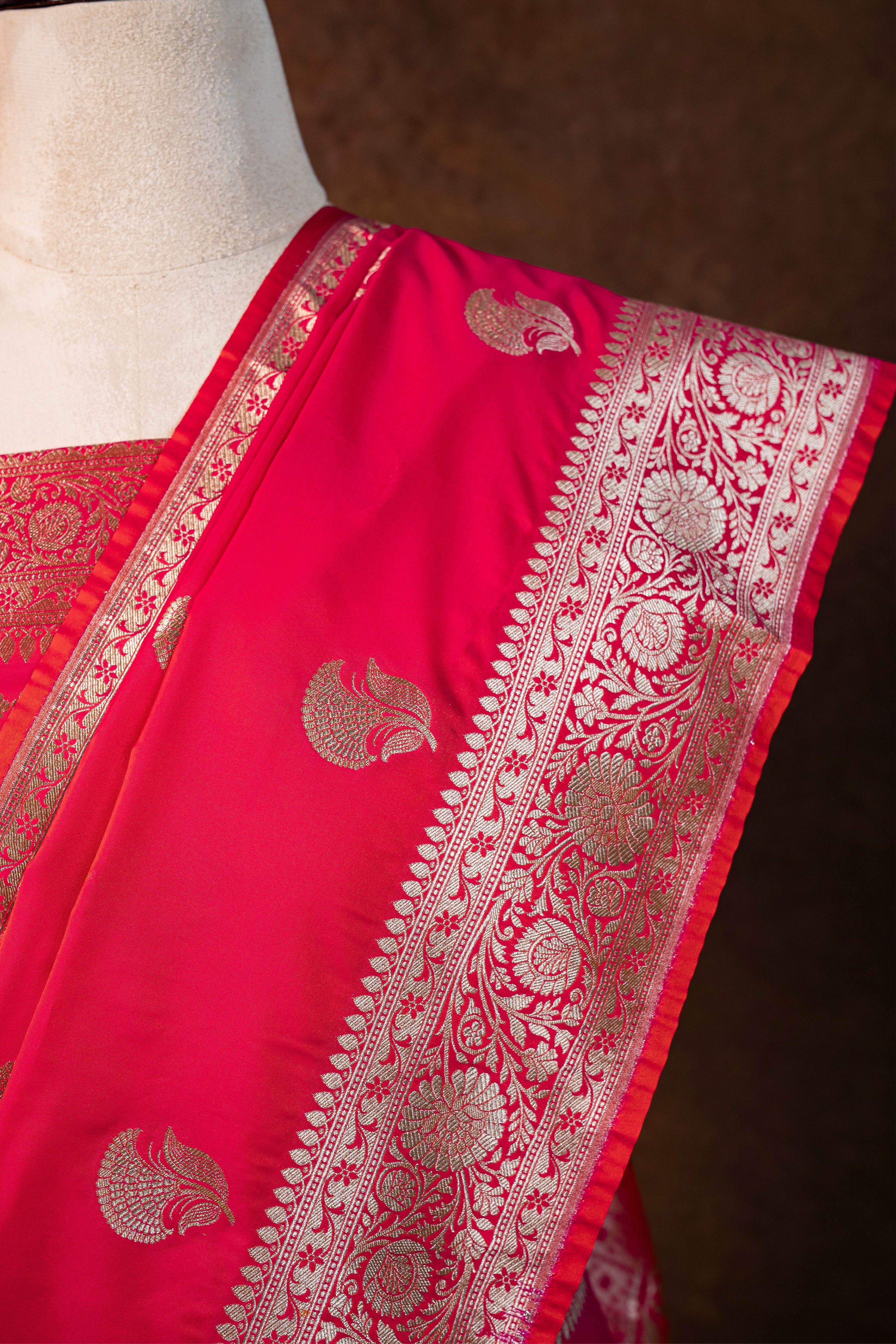 Banarasi Mashru Silk Saree - AMAS2307
