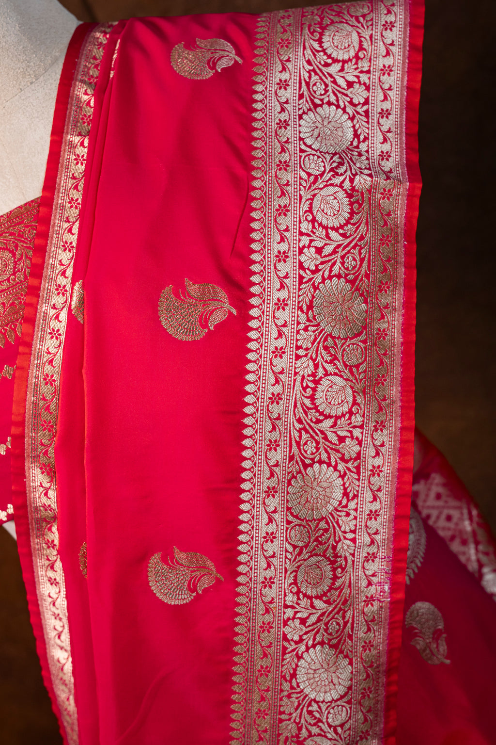 Banarasi Mashru Silk Saree - AMAS2307