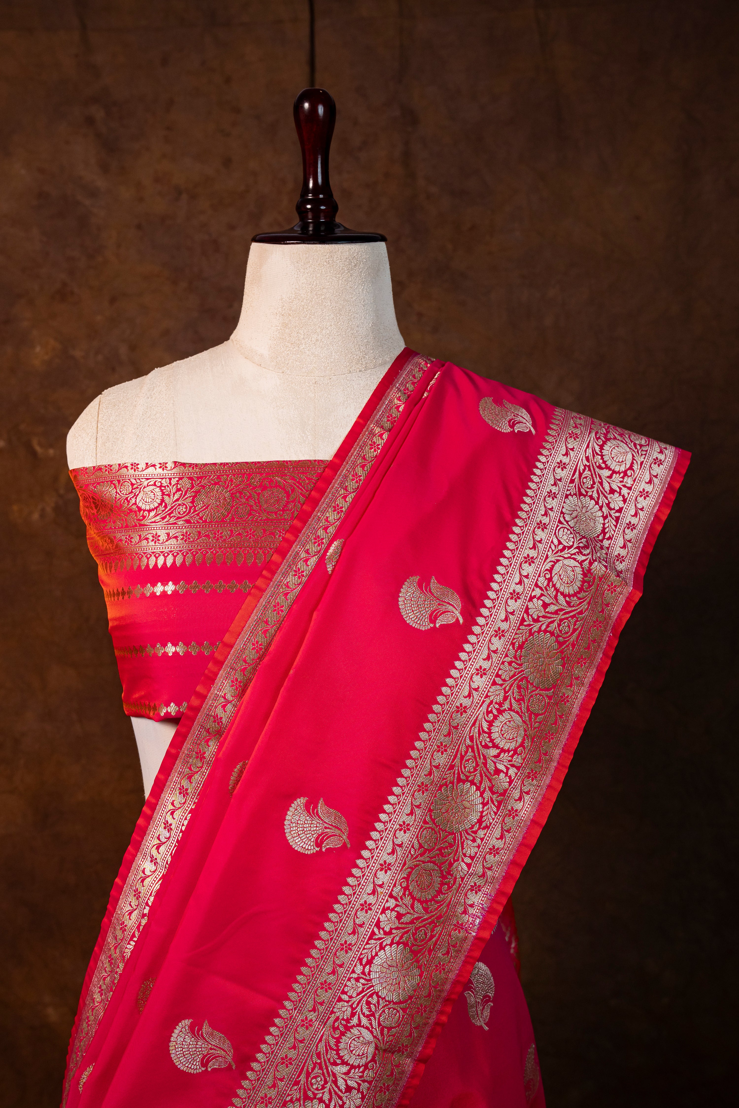 Banarasi Mashru Silk Saree - AMAS2307