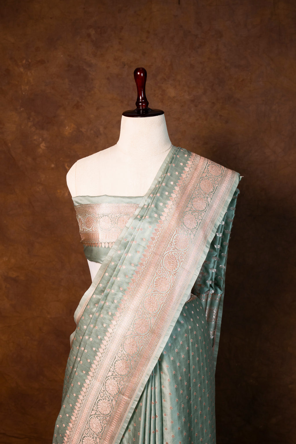 Banarasi Mashru Silk Saree - AMAS2609