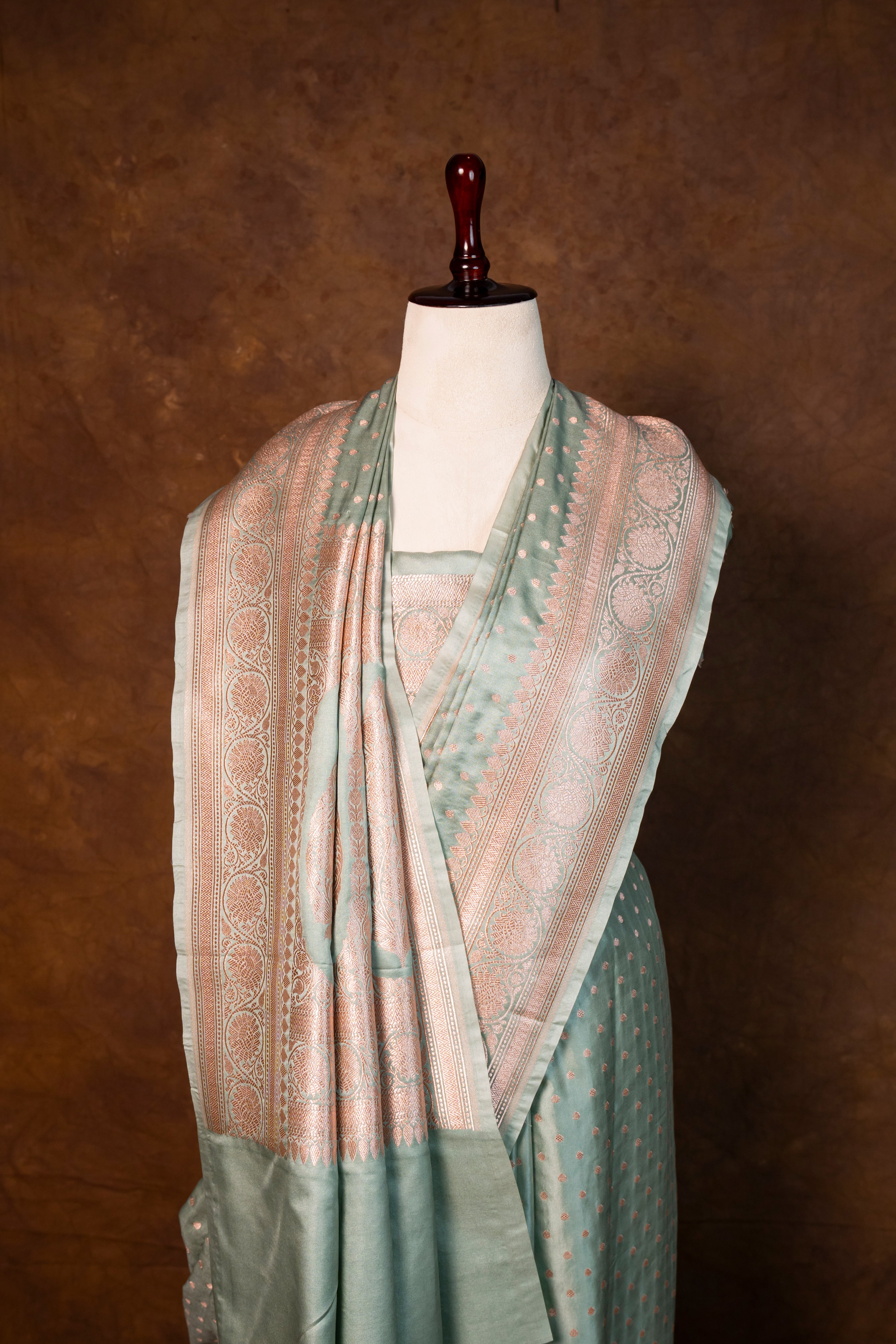 Banarasi Mashru Silk Saree - AMAS2609