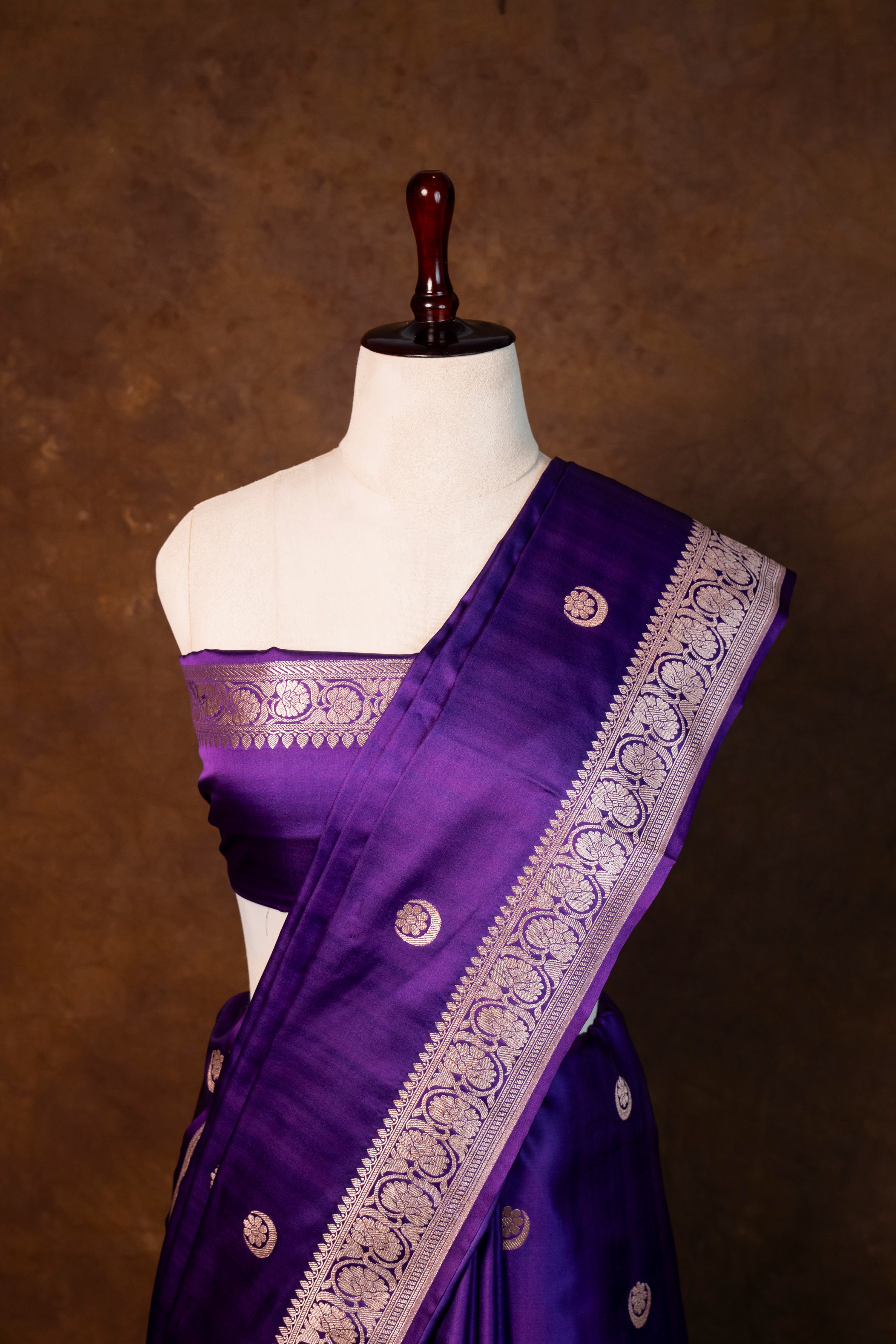 Banarasi Mashru Silk Saree - AMAS2710