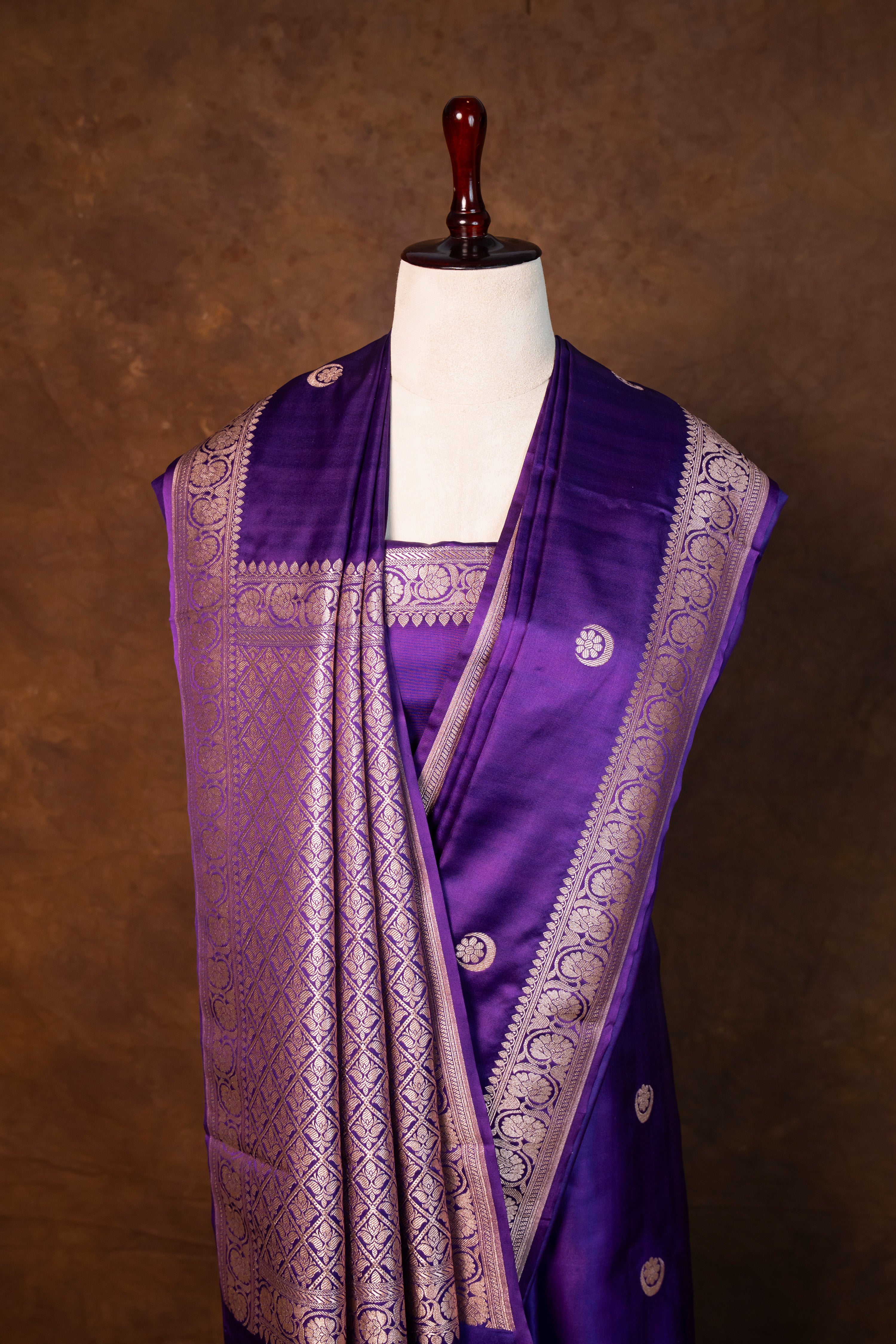 Banarasi Mashru Silk Saree - AMAS2710