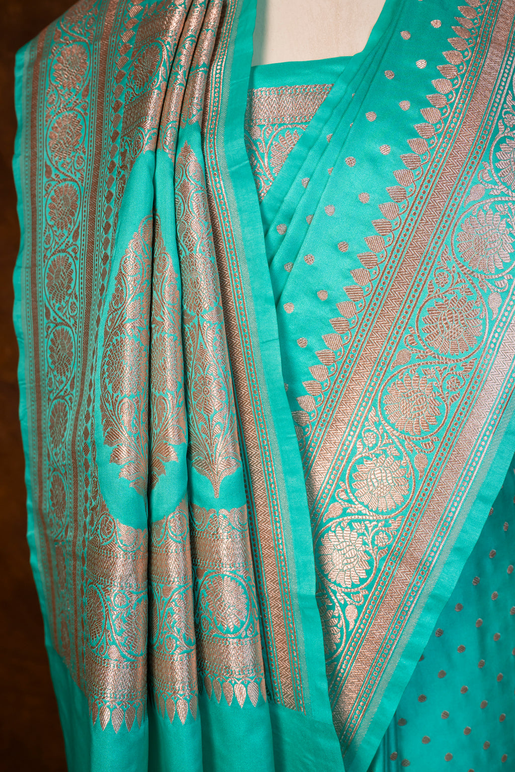 Banarasi Mashru Silk Saree - AMAS3215