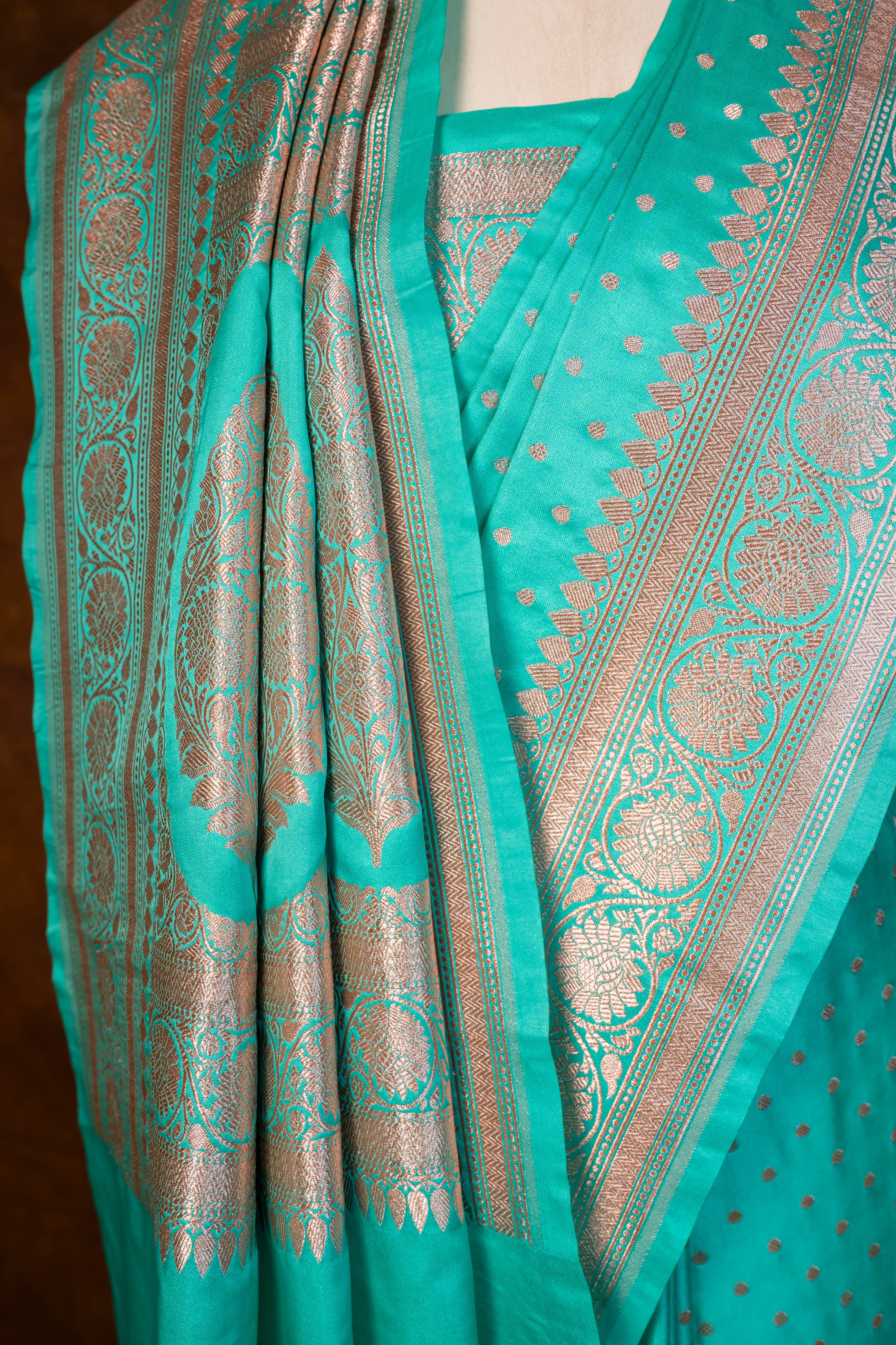Banarasi Mashru Silk Saree - AMAS3215