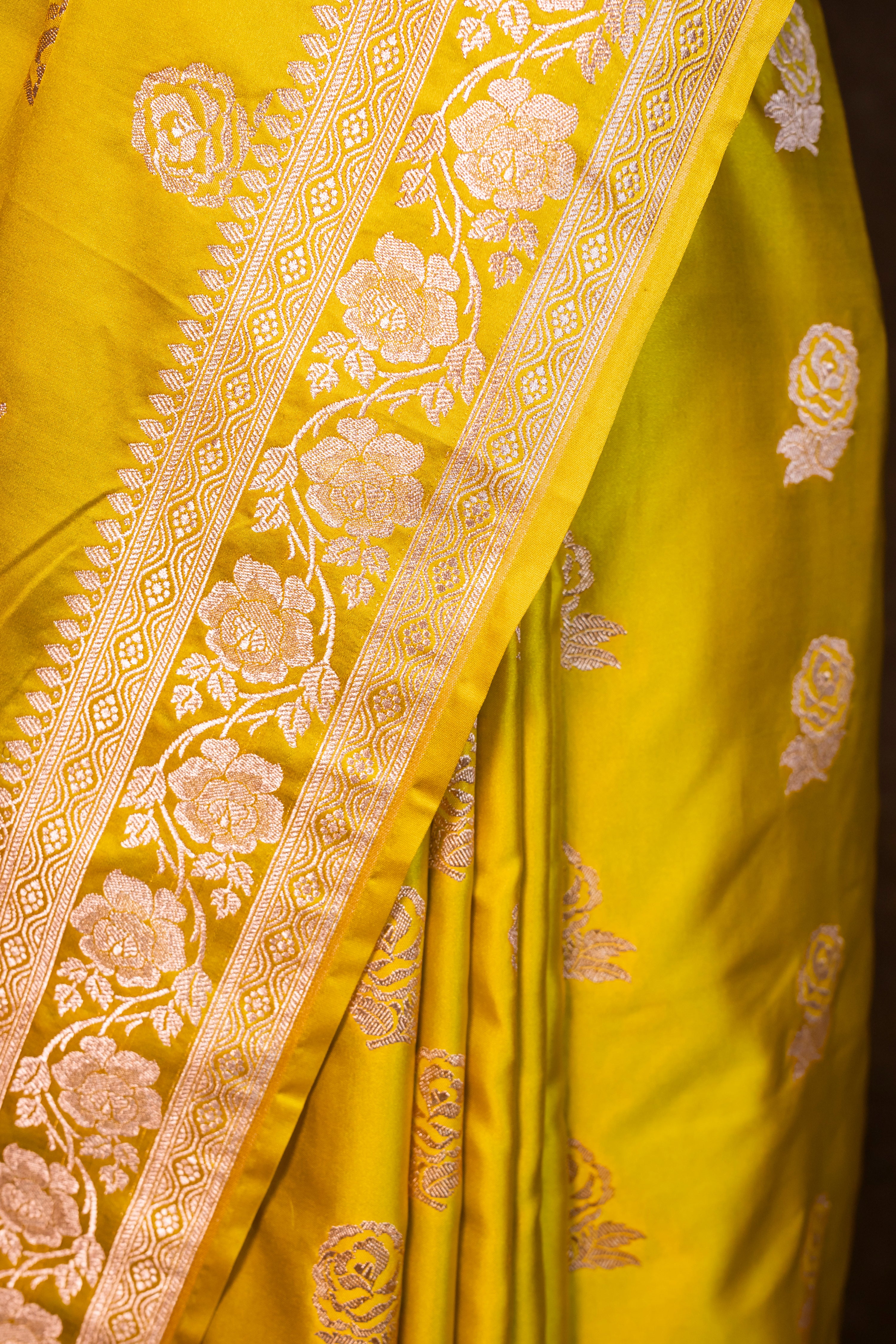 Banarasi Mashru Silk Saree - AMAS3316