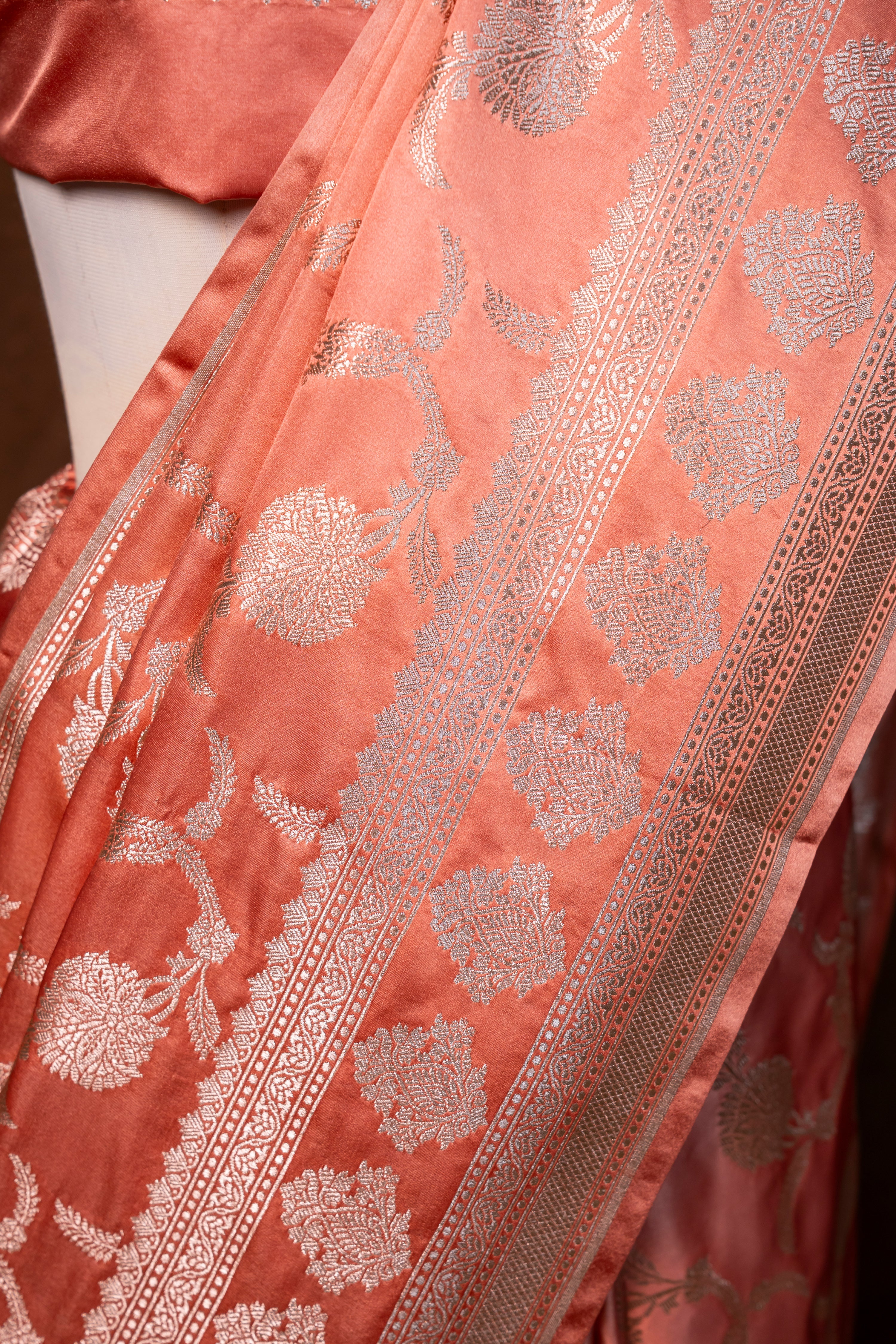 Banarasi Mashru Silk Saree - AMAS3822
