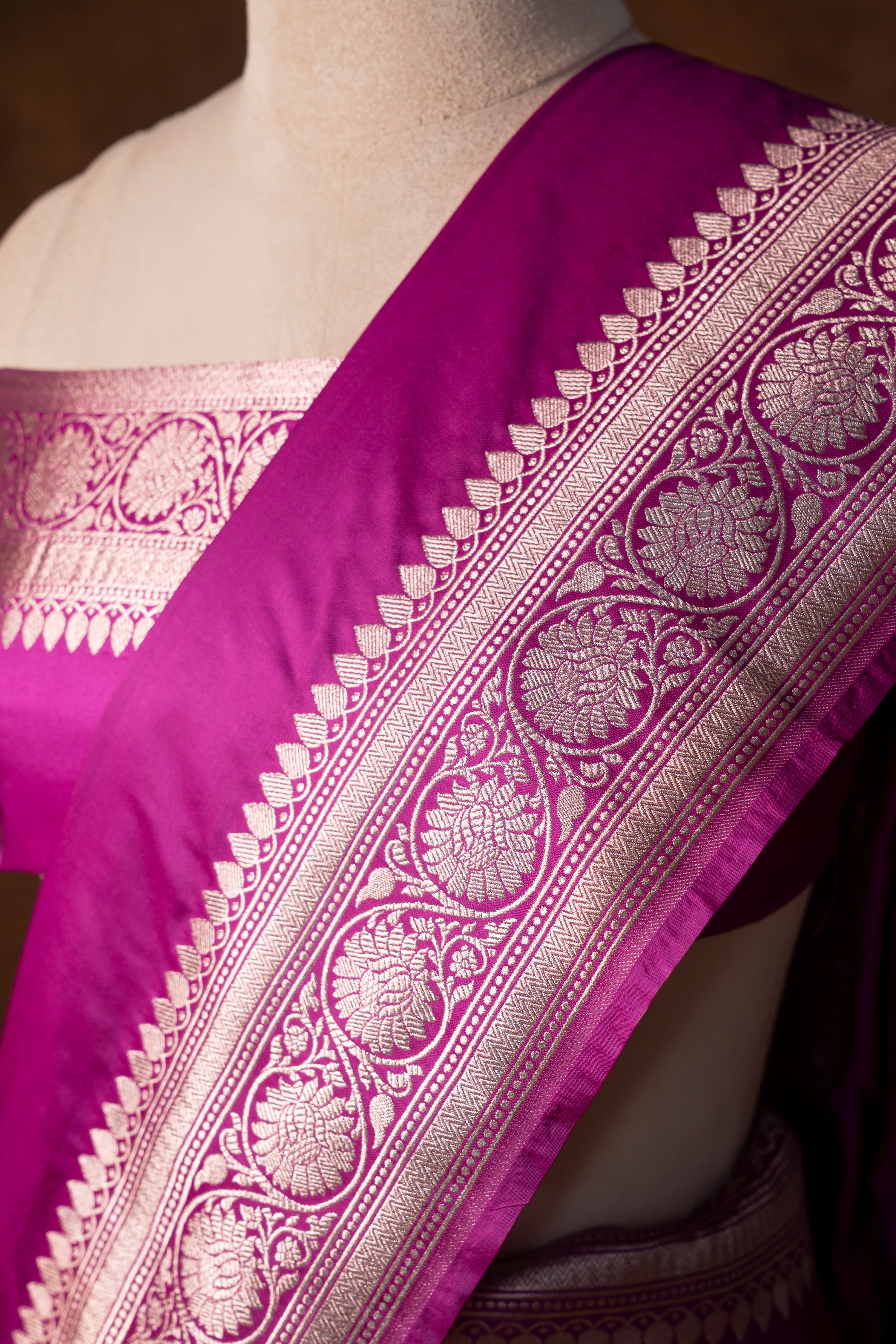 Banarasi Mashru Silk Saree - AMAS4125