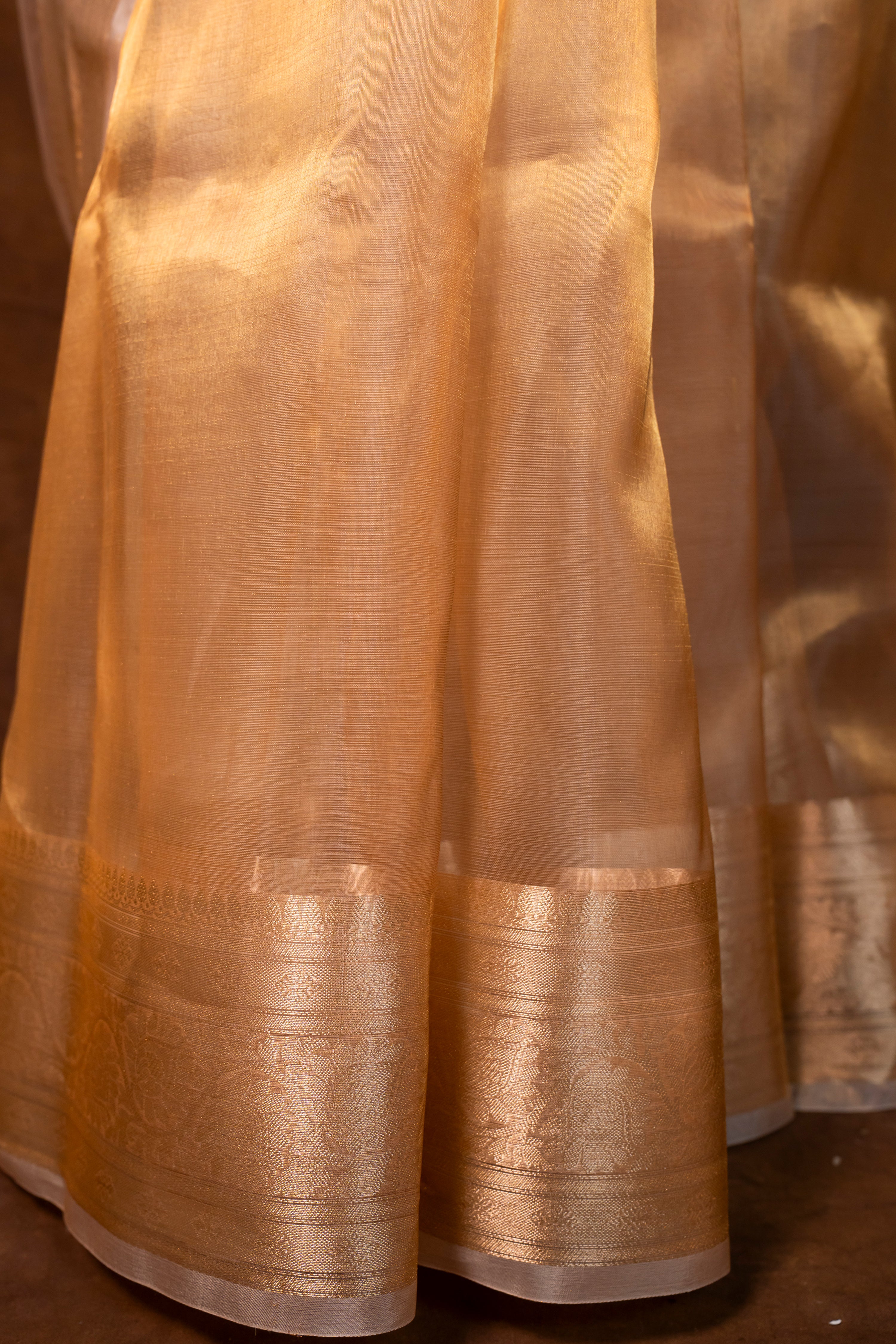 Banarasi Handloom Tissue Silk Saree - ATIS1807