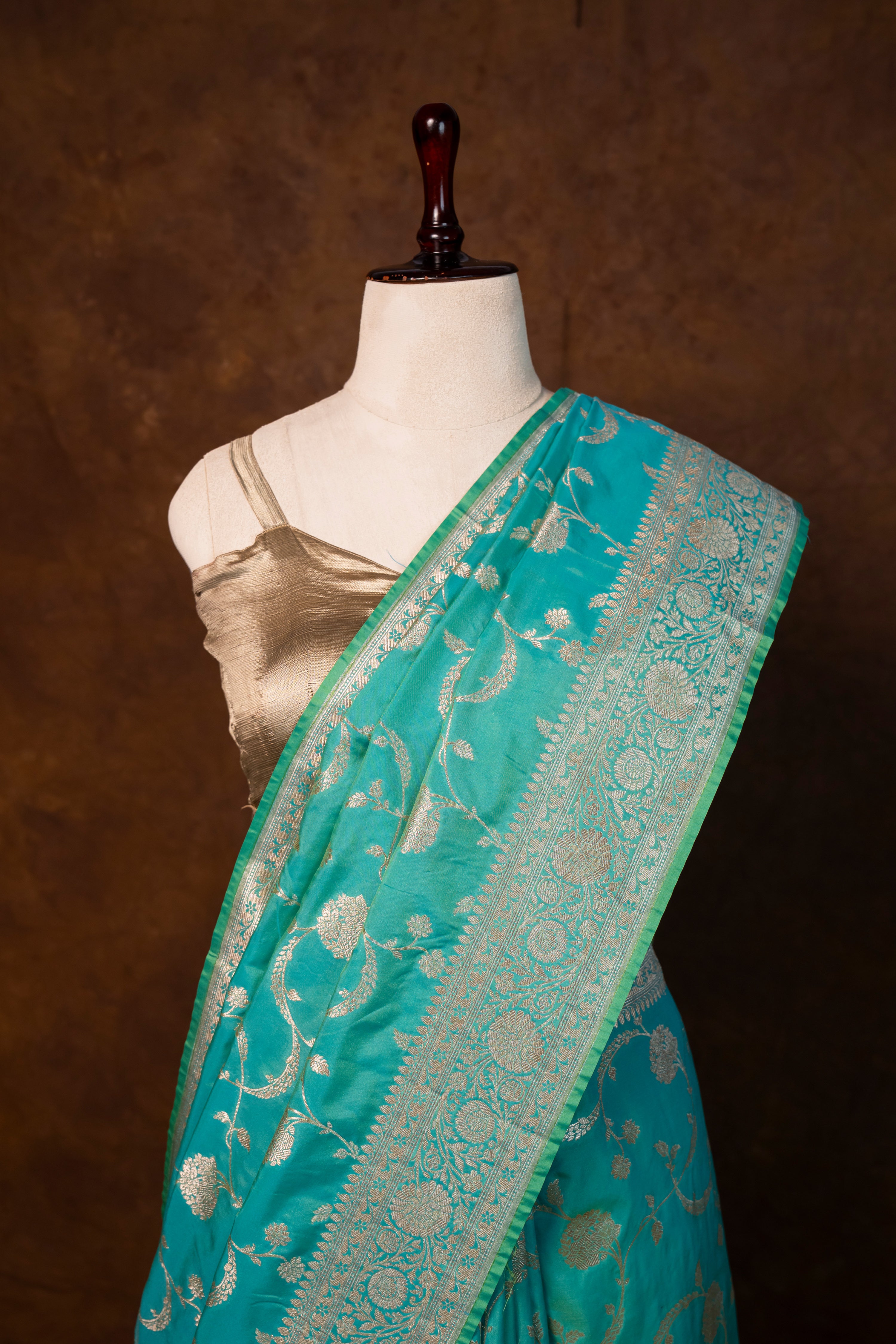 Banarasi Mashru Silk Saree - AMAS7004