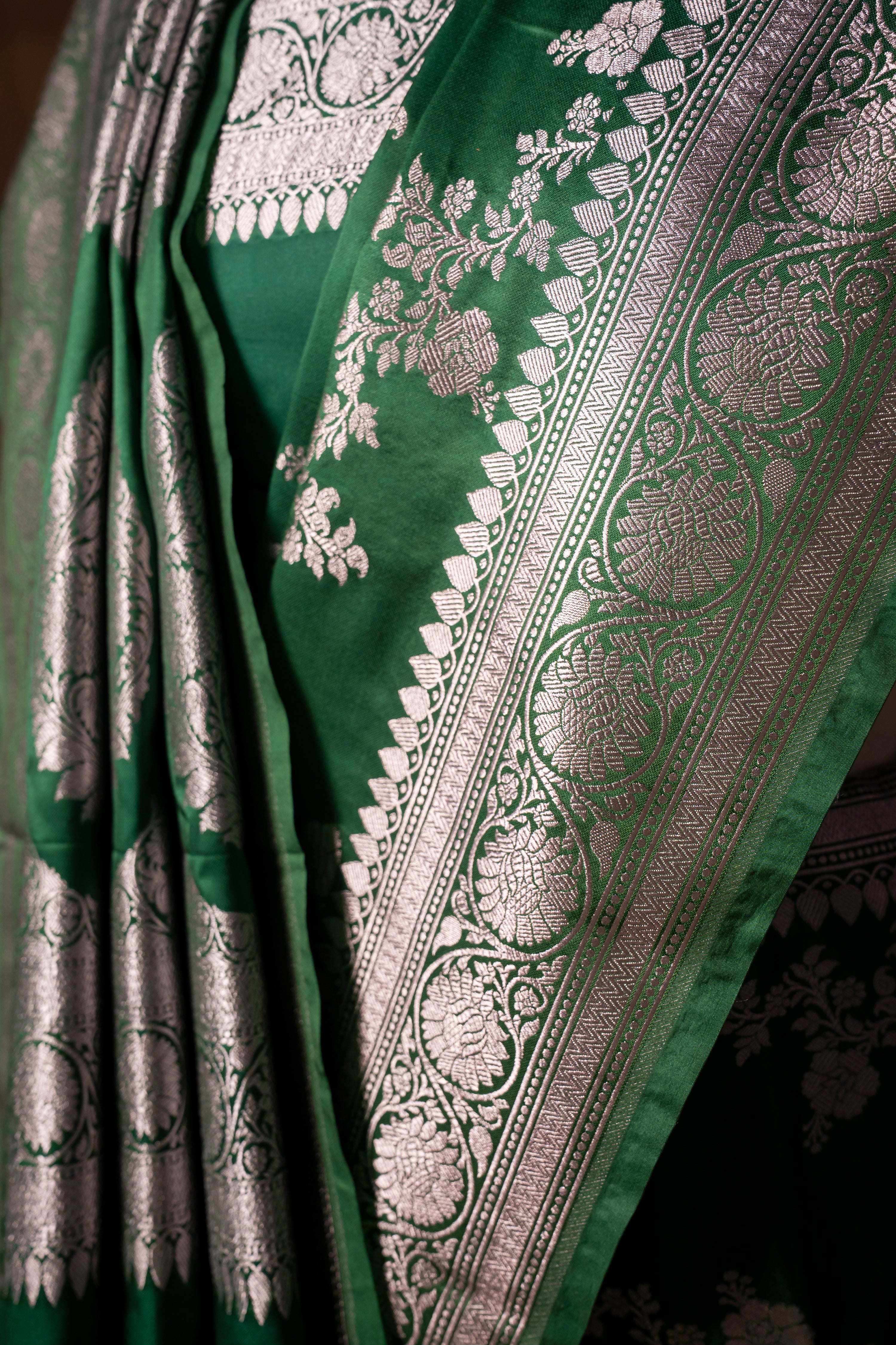 Banarasi Mashru Silk Saree - AMAS4932