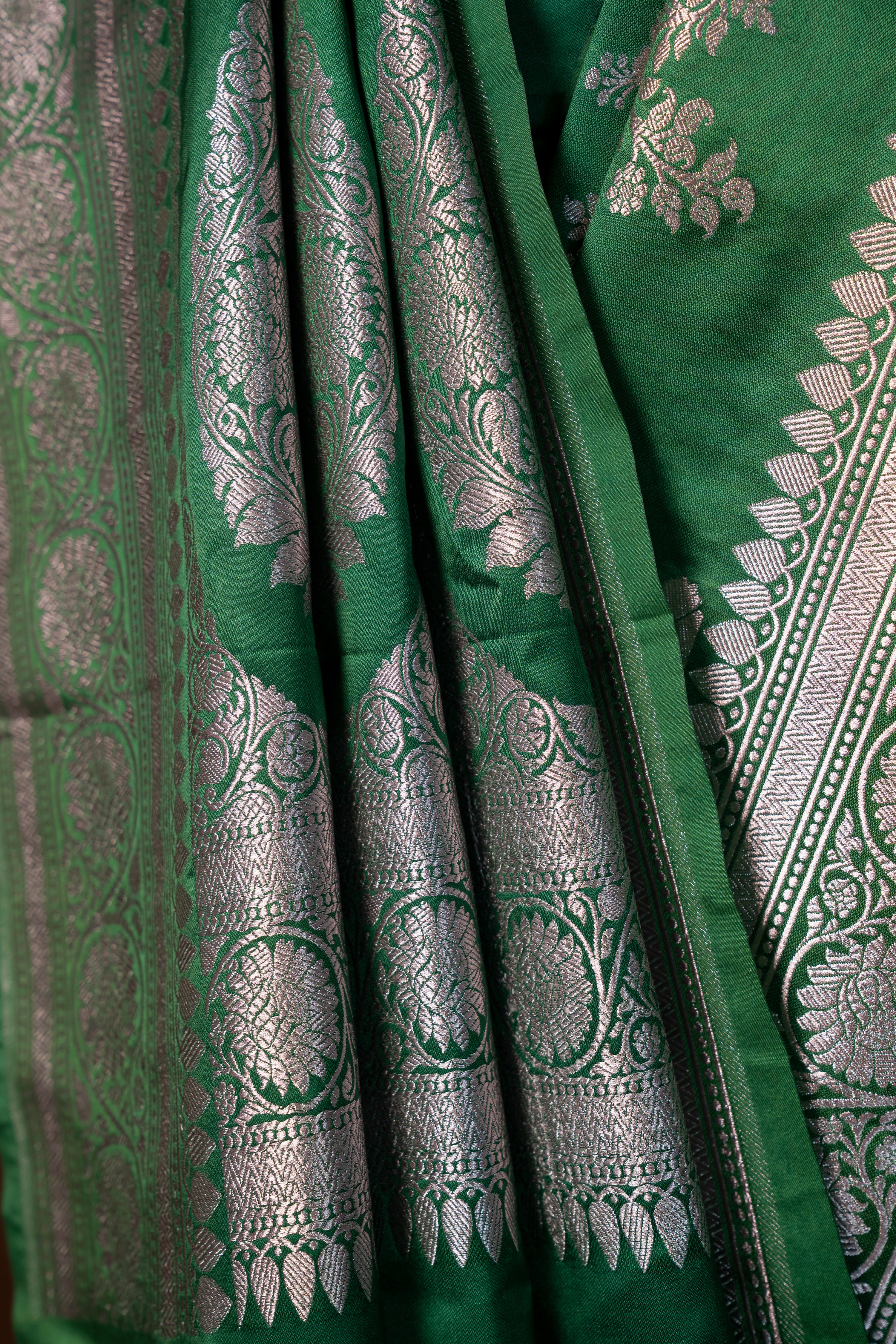 Banarasi Mashru Silk Saree - AMAS4932