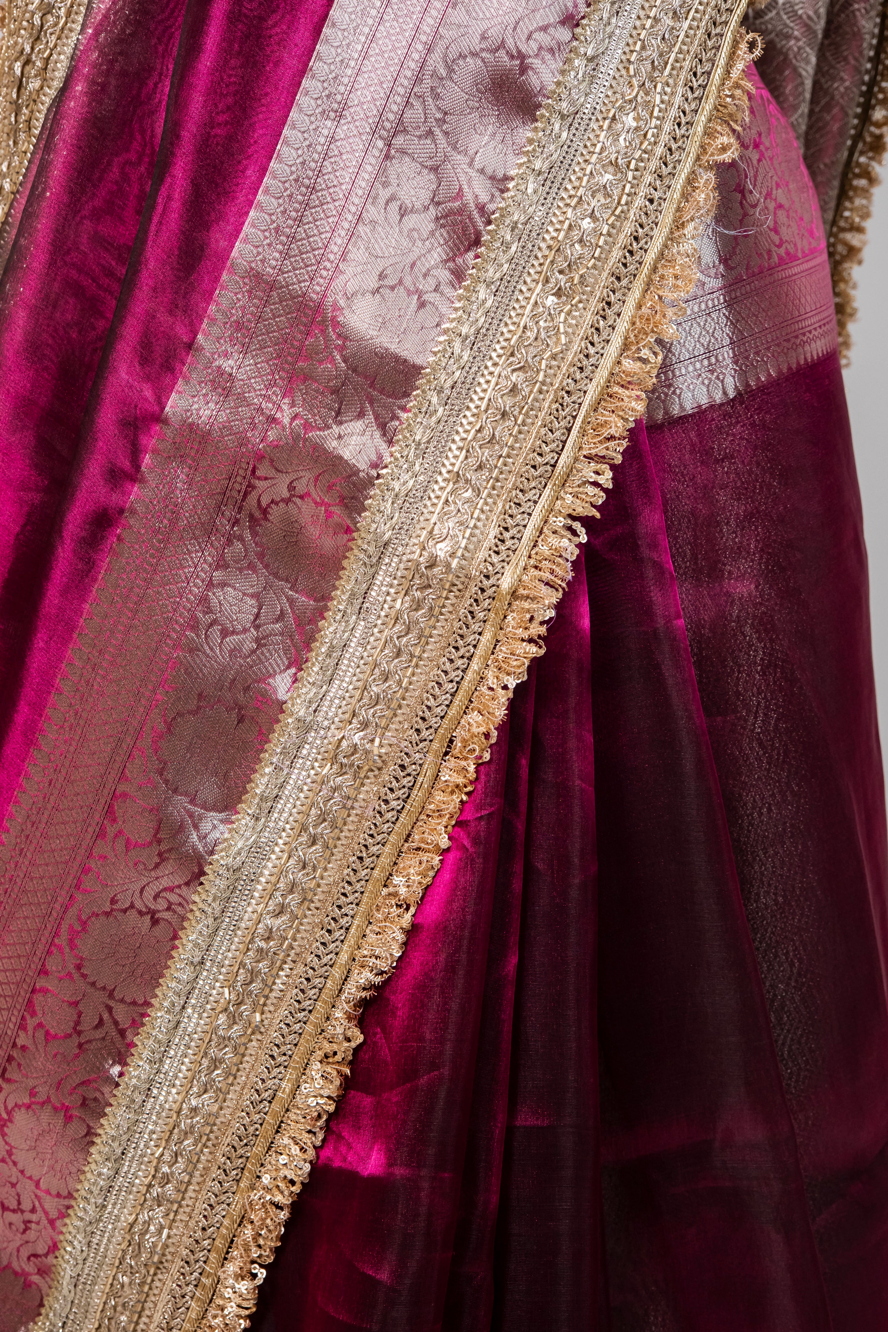 Banarasi Handloom Tissue Silk Saree - ATIS0202
