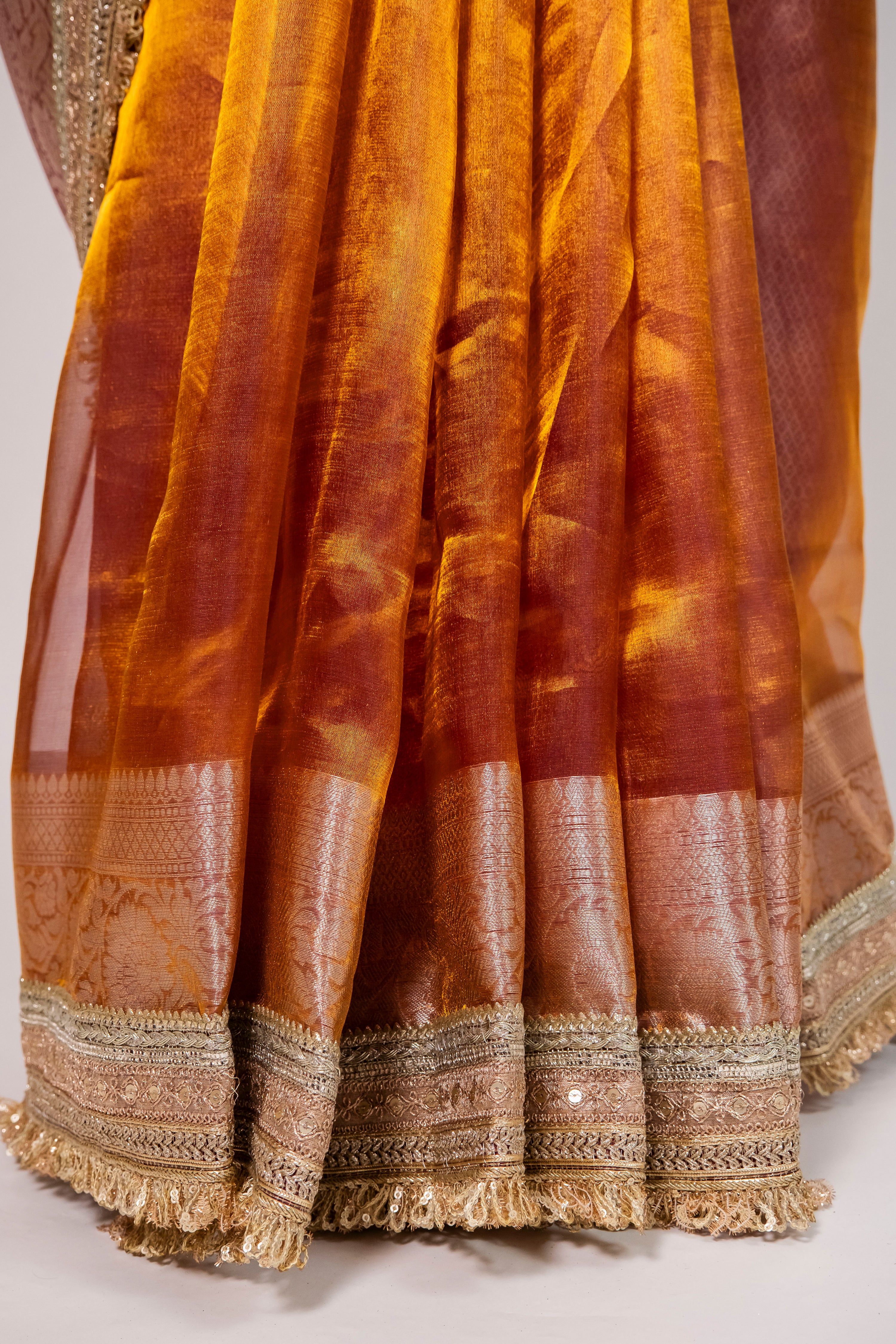 Banarasi Handloom Tissue Silk Saree - ATIS0303
