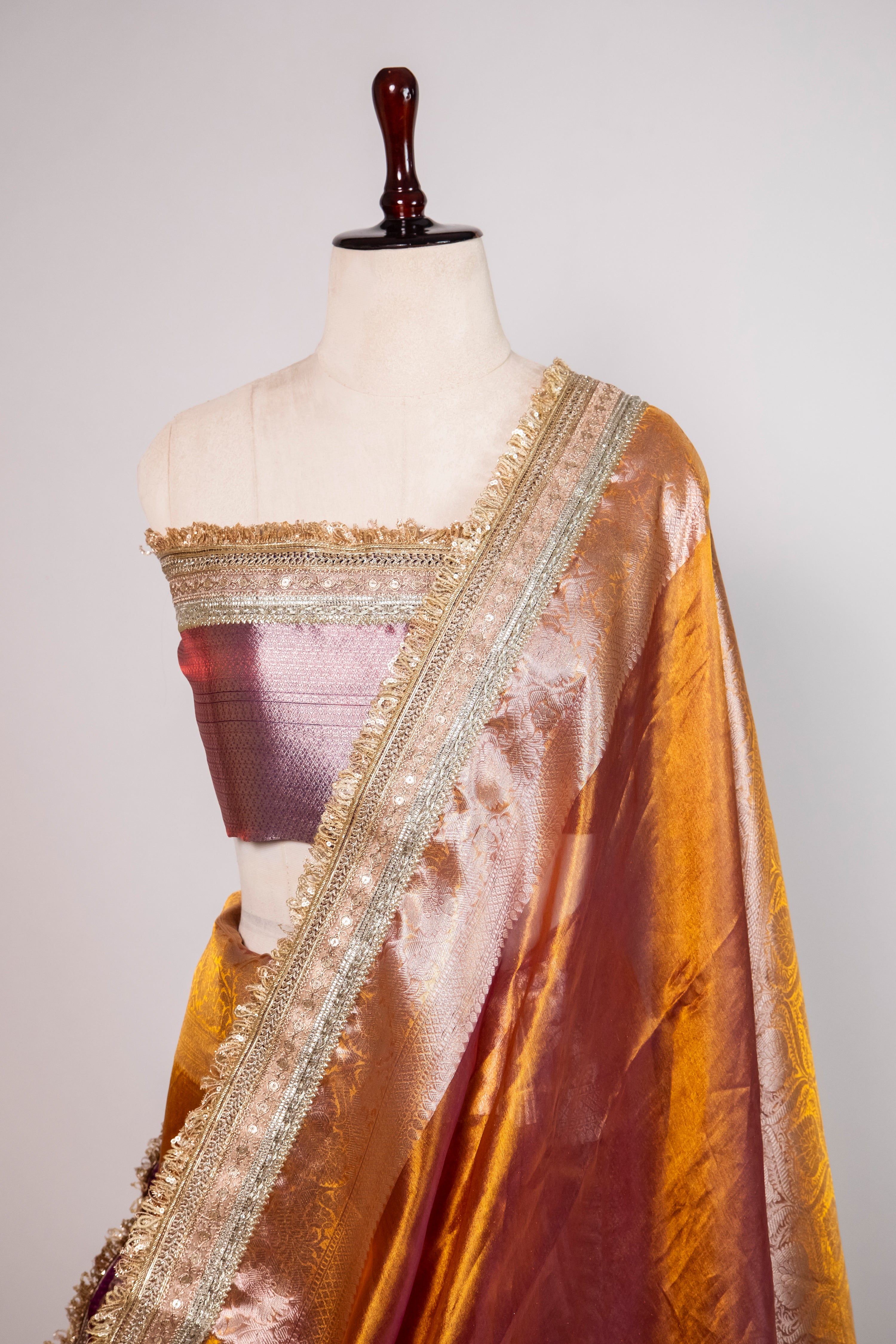 Banarasi Handloom Tissue Silk Saree - ATIS0303