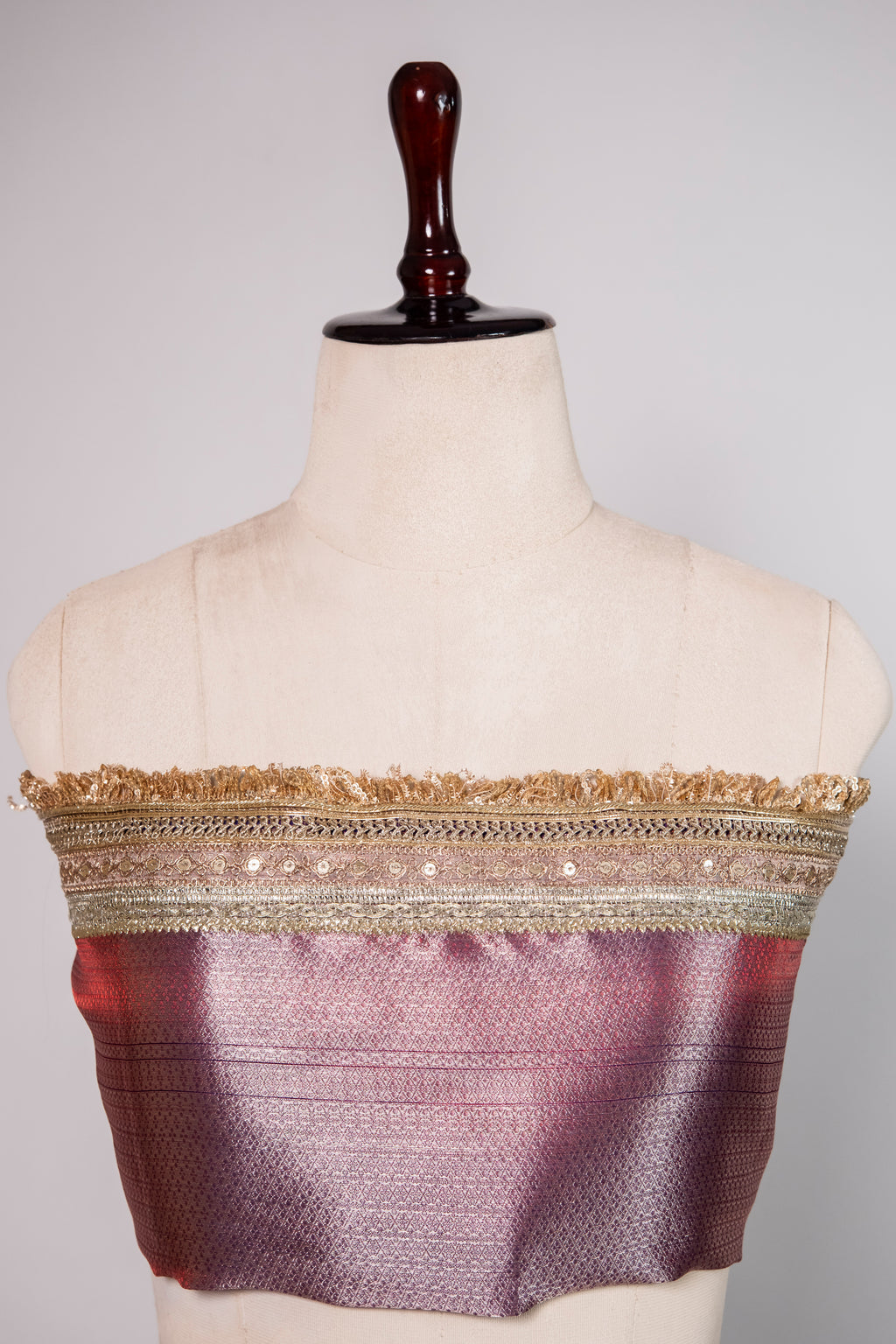 Banarasi Handloom Tissue Silk Saree - ATIS0404