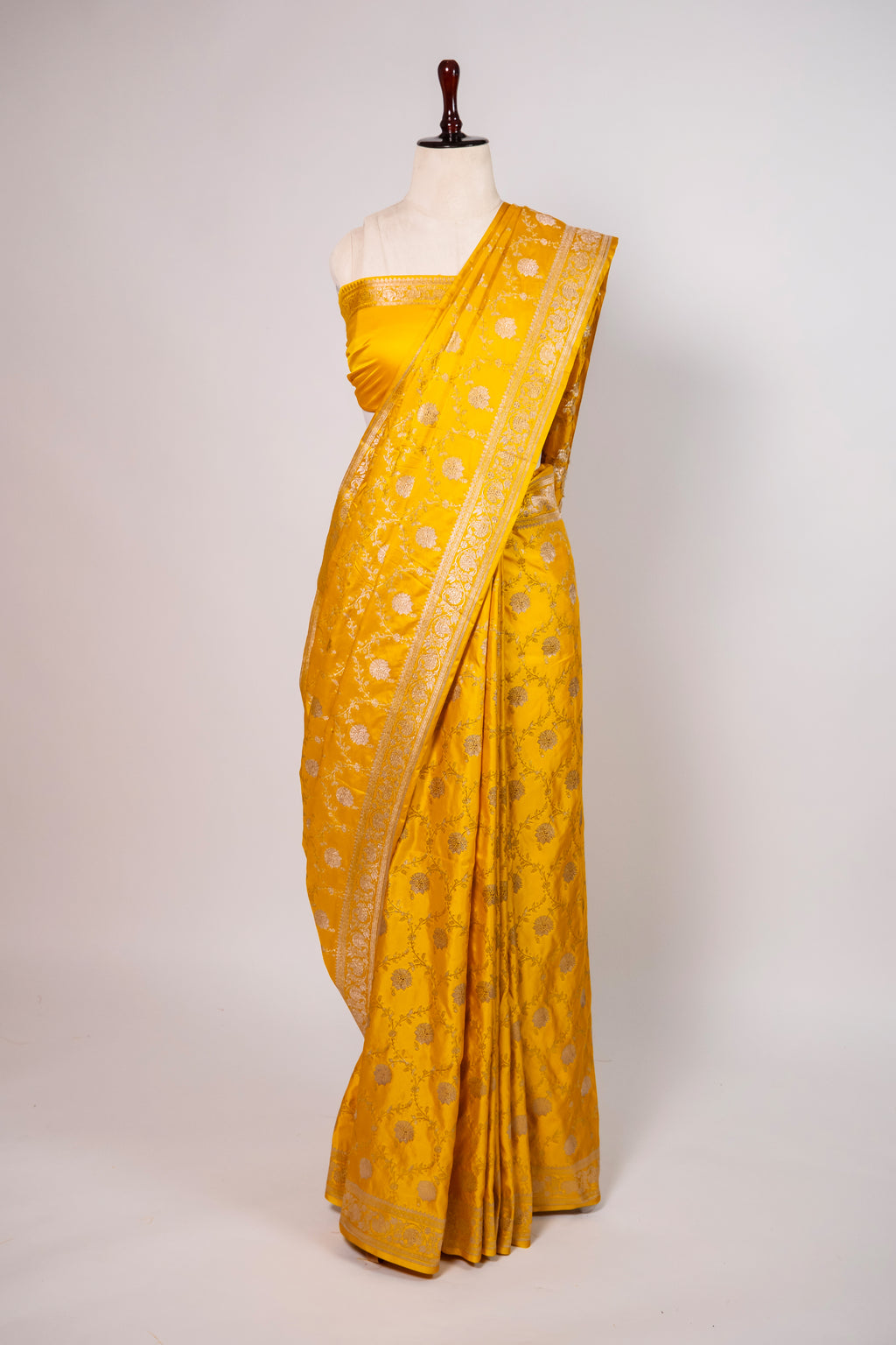 Banarasi Mashru Silk Saree - AMAS2939
