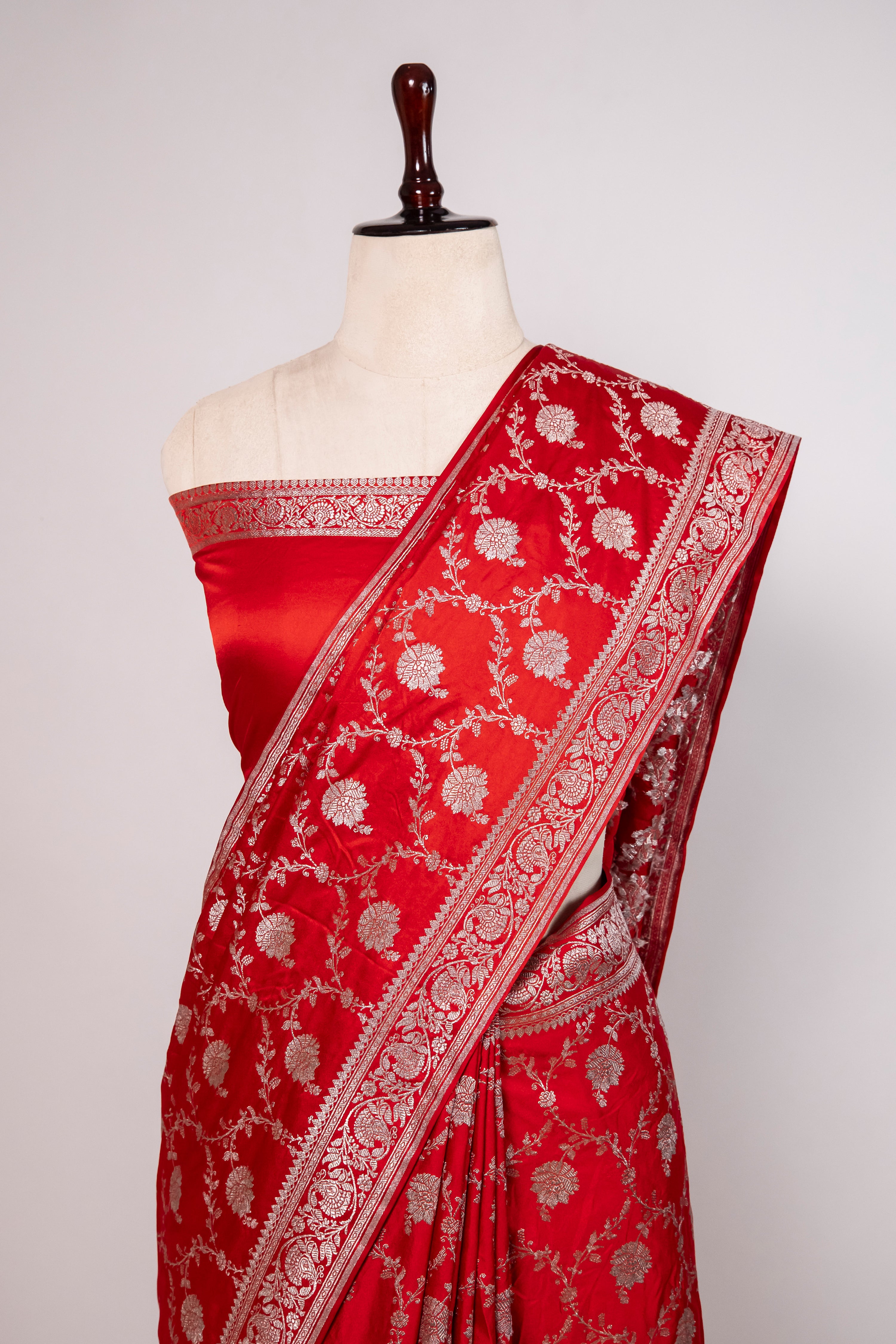 Banarasi Mashru Silk Saree - AMA21040