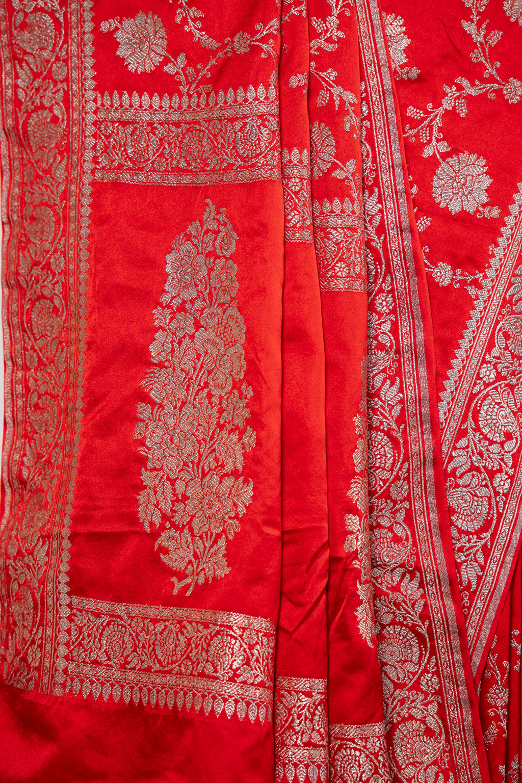 Banarasi Mashru Silk Saree - AMA21040