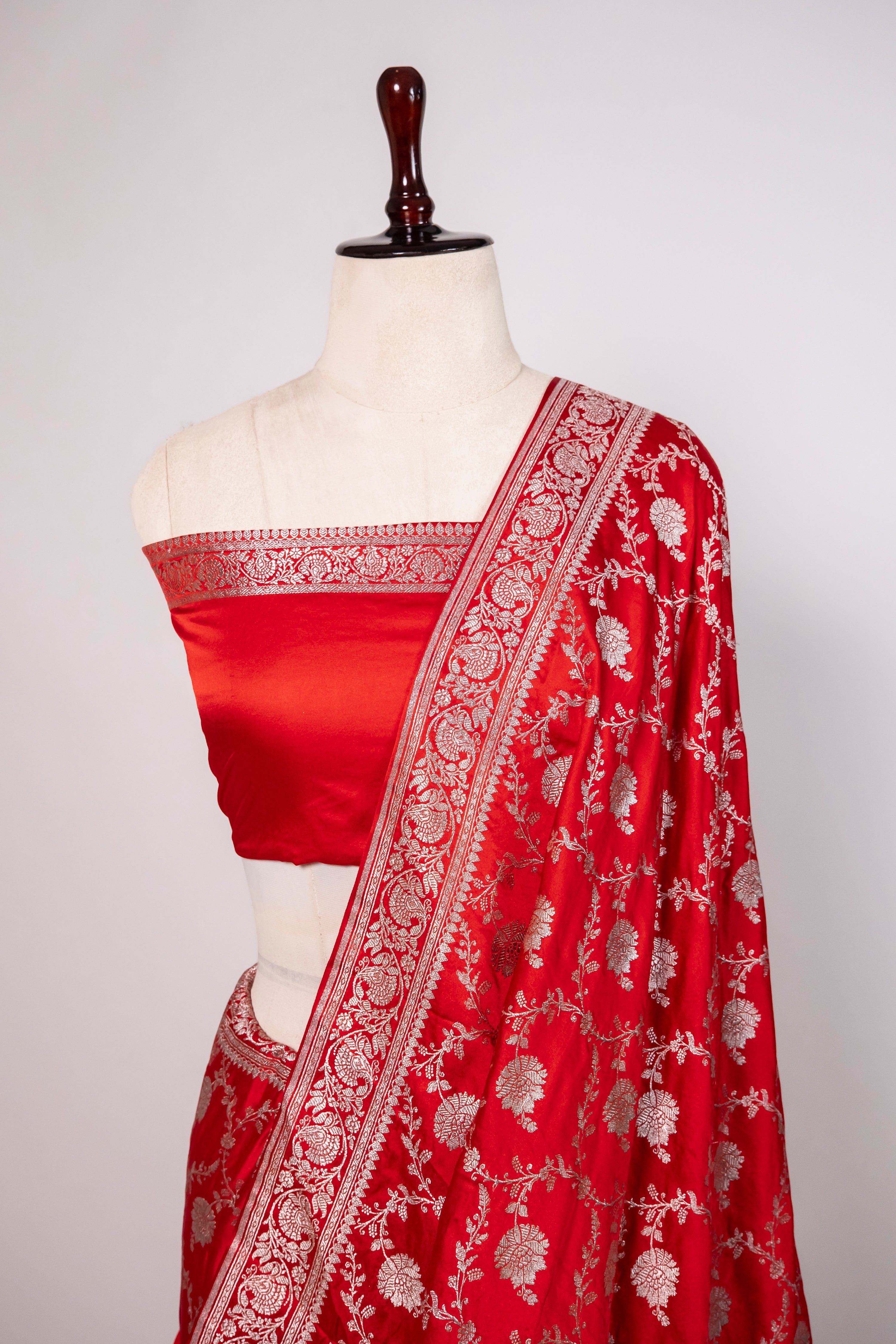 Banarasi Mashru Silk Saree - AMA21040