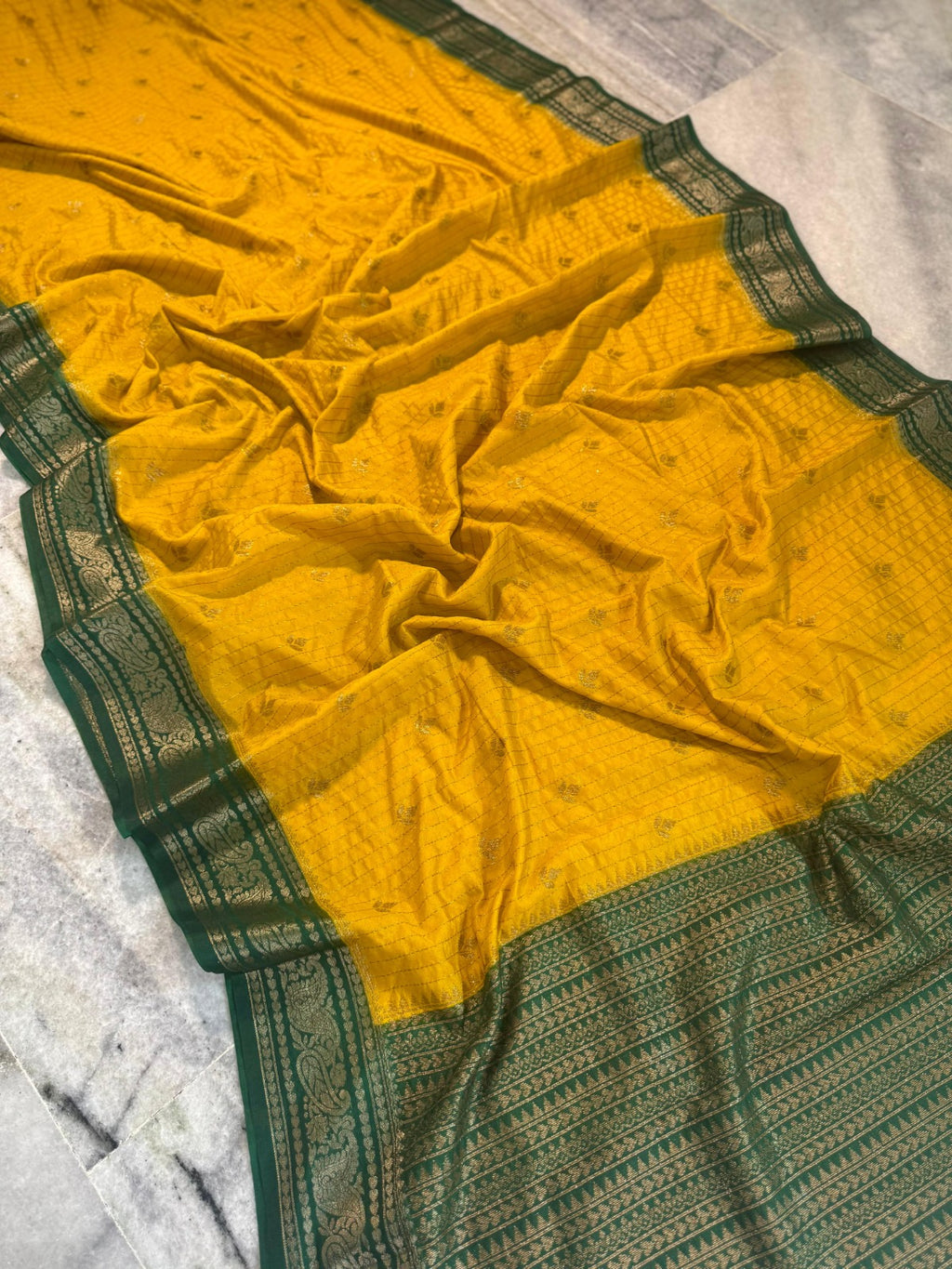 Banarasi Chinia Silk Saree-BCNYGR04