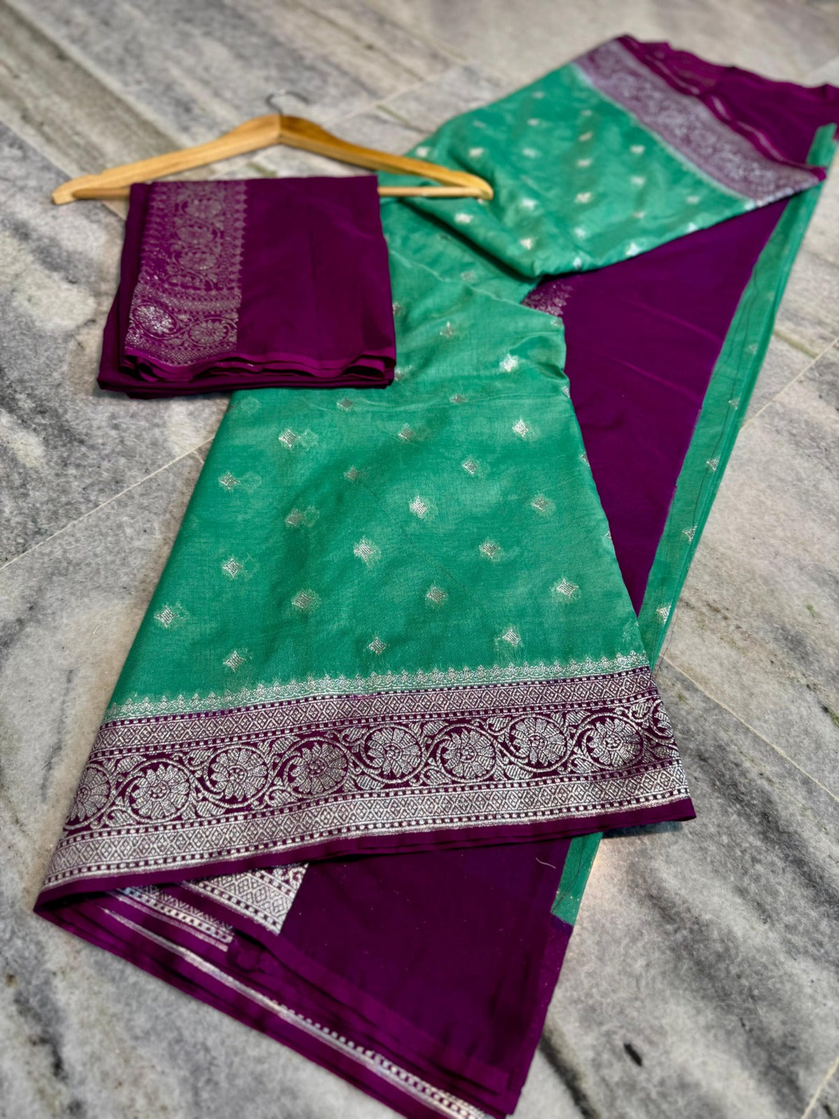 Banarasi Handloom Katan Georgette Semi Silk Saree - ABKG003