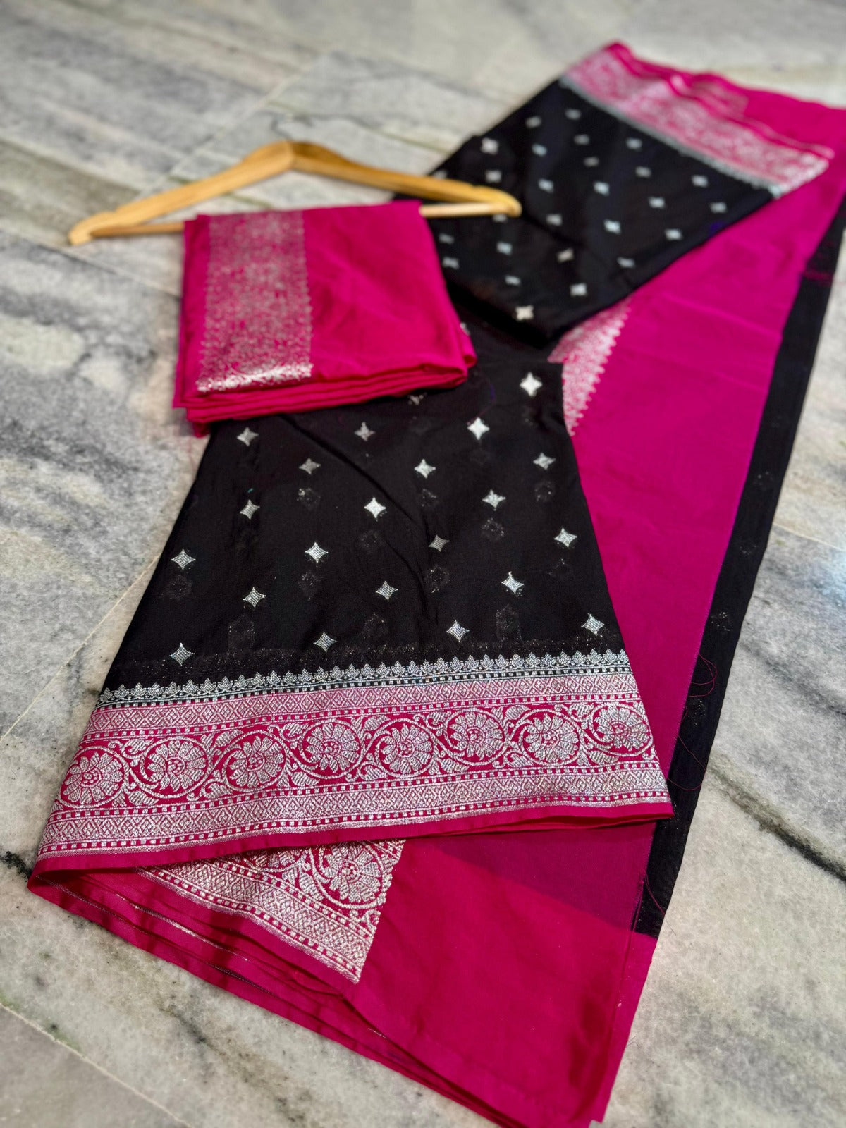 Banarasi Handloom Katan Georgette Semi Silk Saree - ABKG005