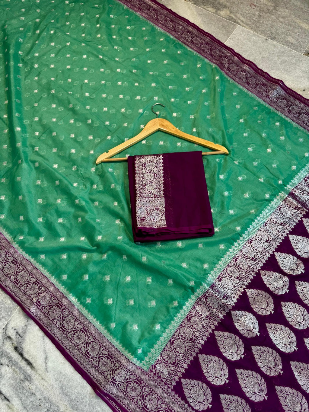 Banarasi Handloom Katan Georgette Semi Silk Saree - ABKG003