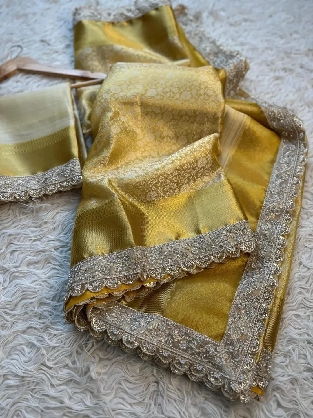 Banarasi Handloom Kanchipuram Silk Saree - BHKSG01
