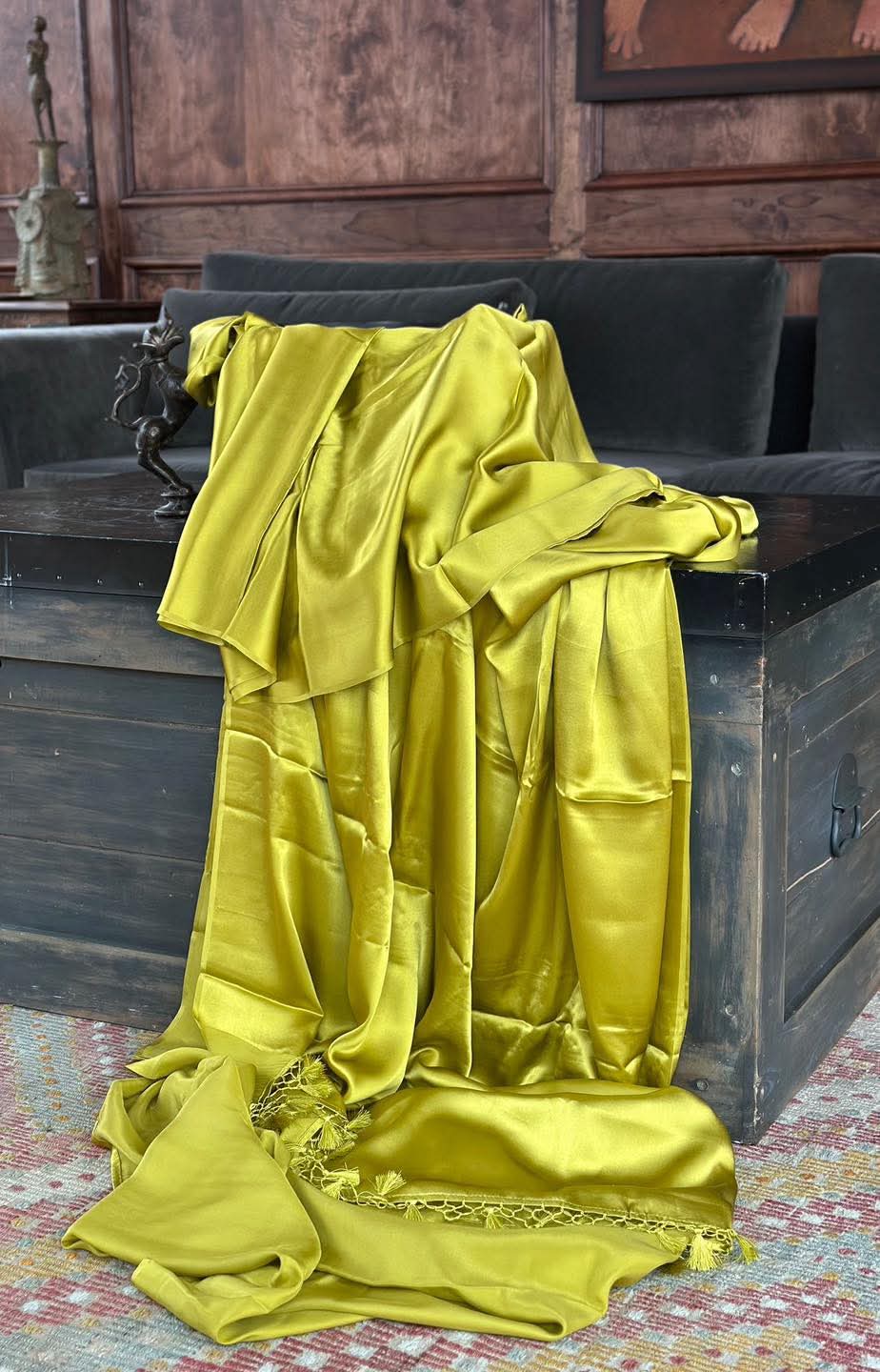 Premium Mashru Silk Plain Saree - AKMPM5