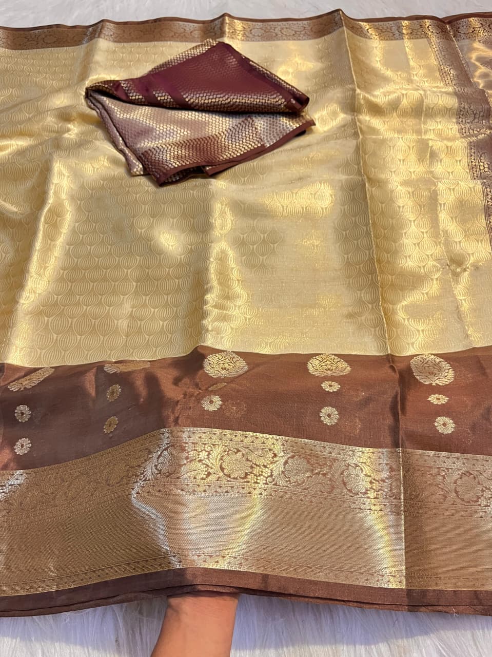 Banarasi Soft Tissue Semi Silk Saree - BSTSCB1