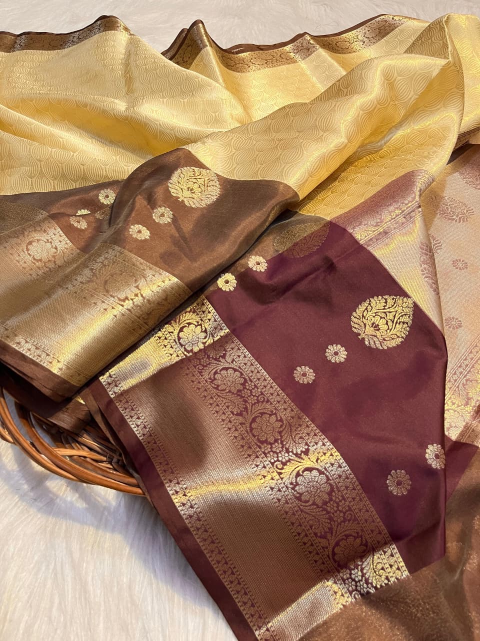 Banarasi Soft Tissue Semi Silk Saree - BSTSCB1