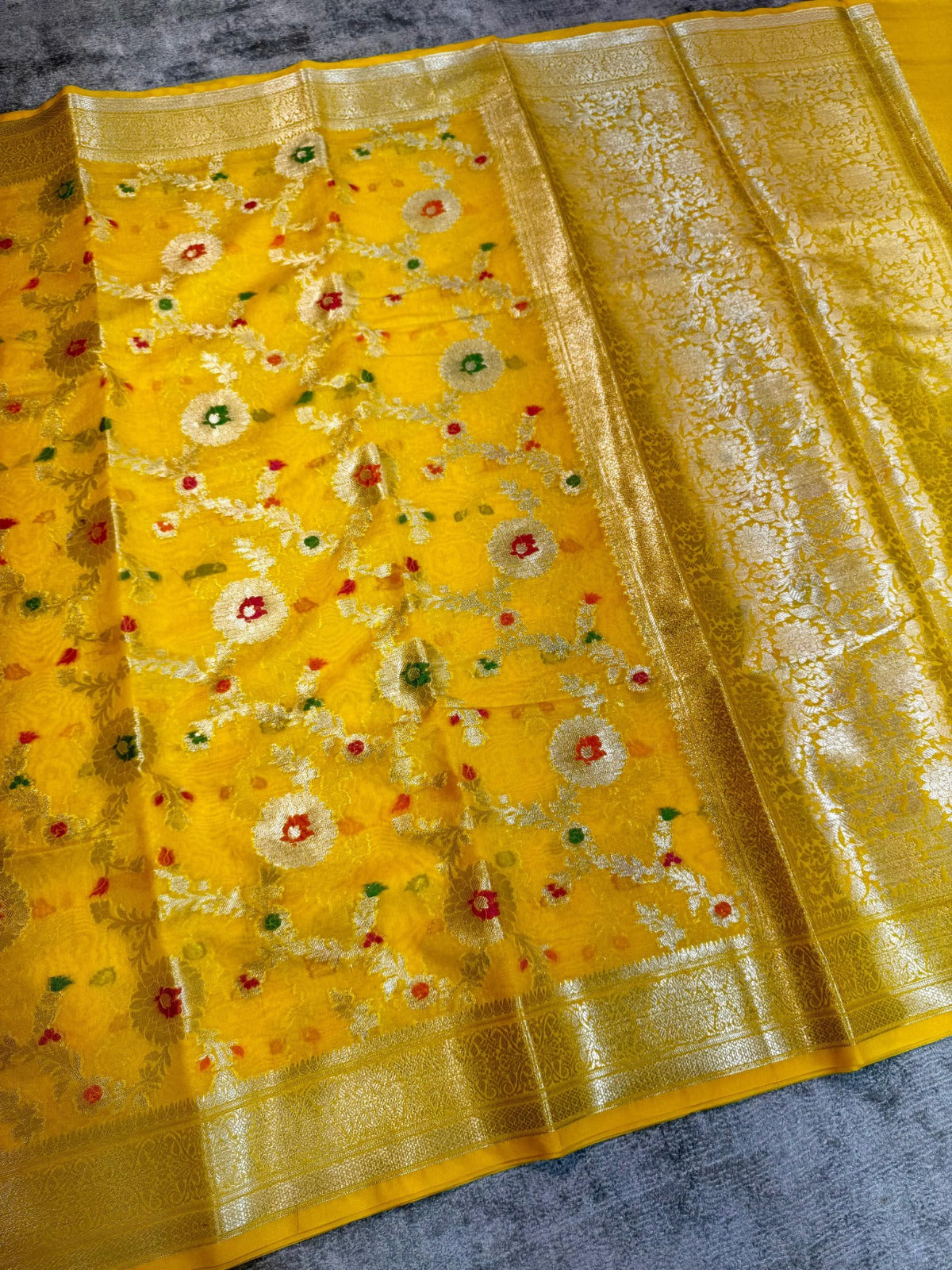 Banarasi Georgette Soft Silk Saree with Meena Jaal Weaving - BGSMJY1
