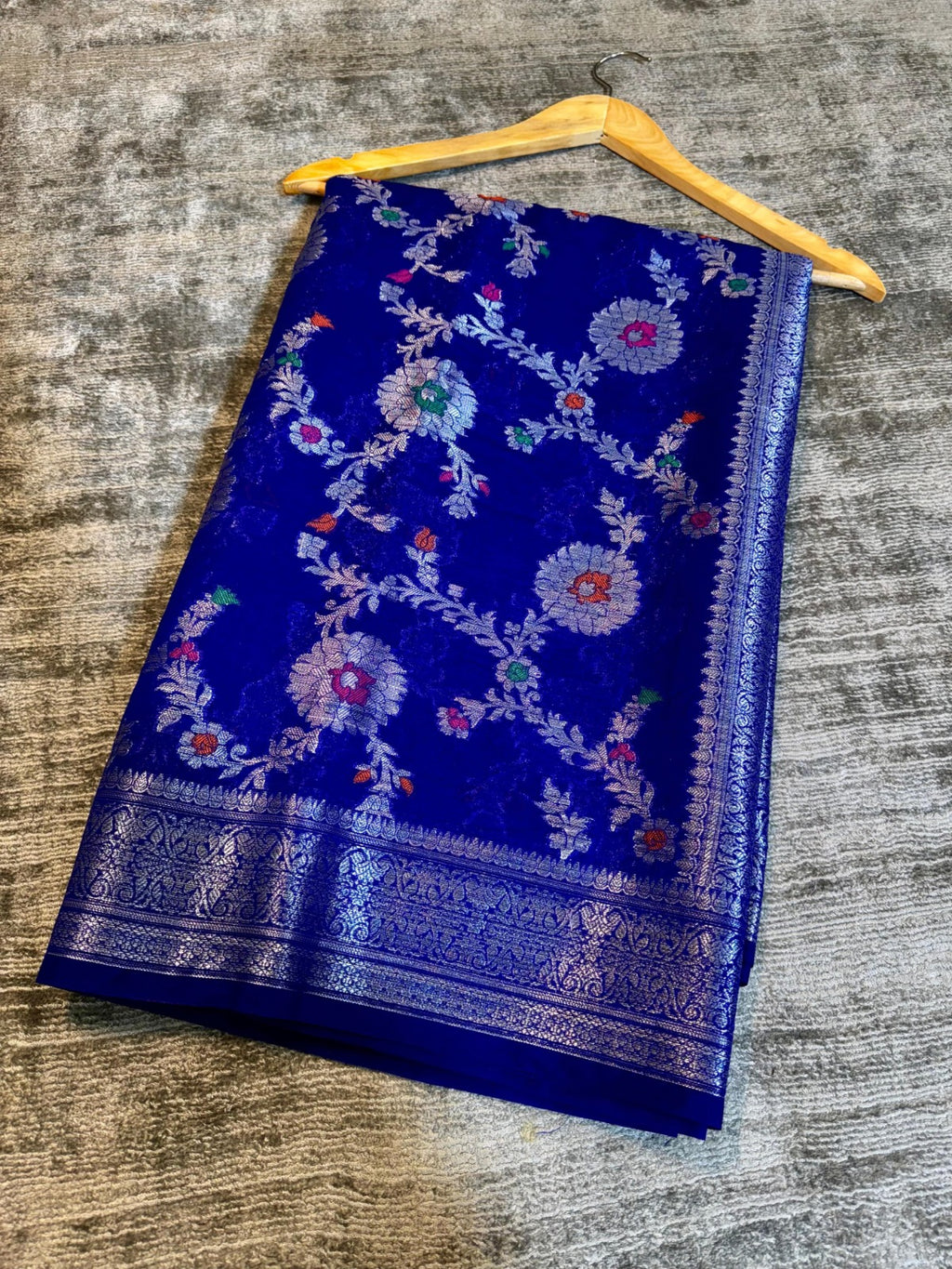 Banarasi Georgette Soft Silk Saree with Meena Jaal Weaving - BGSMJB1