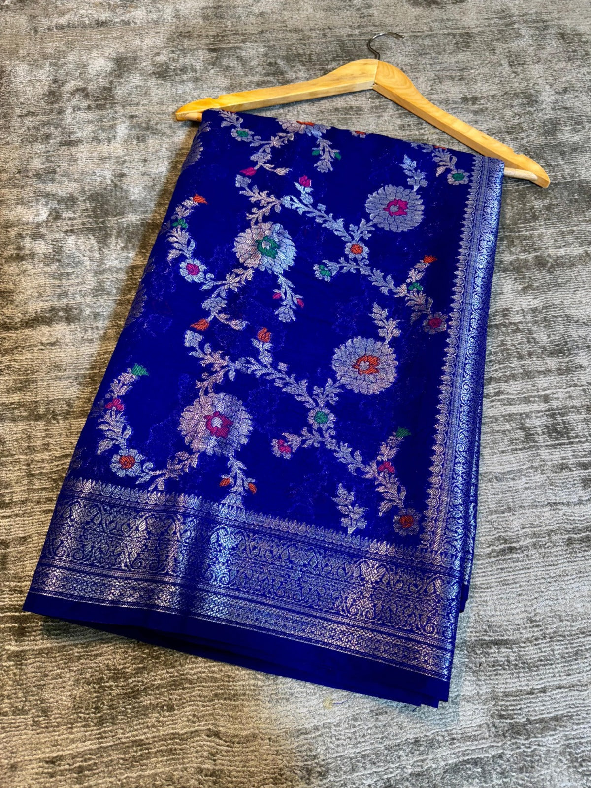 Banarasi Georgette Soft Silk Saree with Meena Jaal Weaving - BGSMJB1