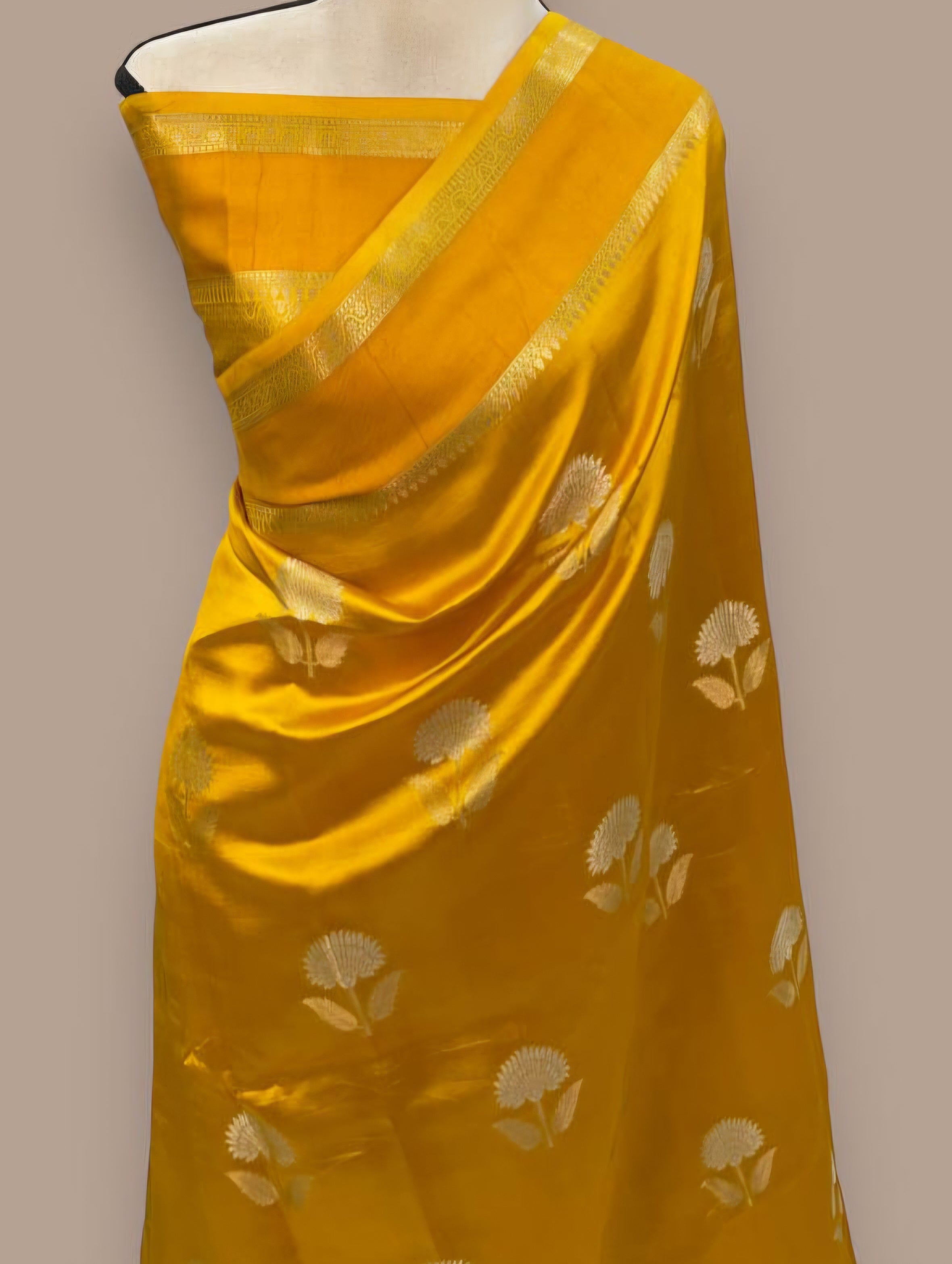 Banarasi Soft Katan Silk Saree with All-Over Sona Rupa Boota - ABSKSRB6