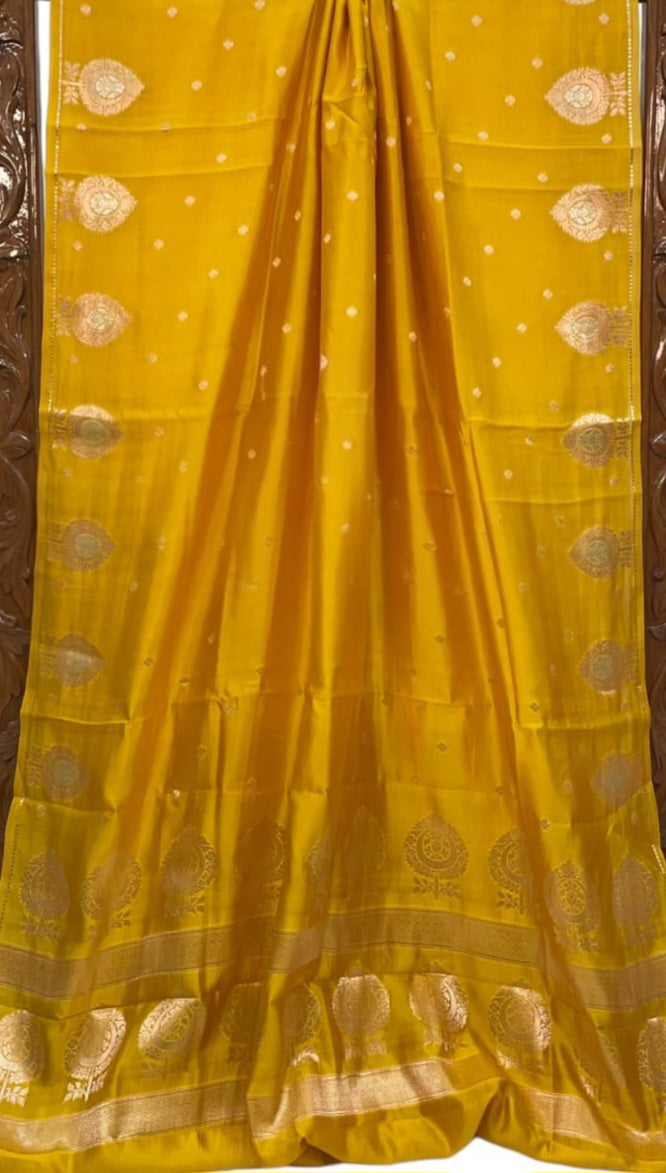 Banarasi Soft Katan Silk Handloom Saree - ABSKHC6
