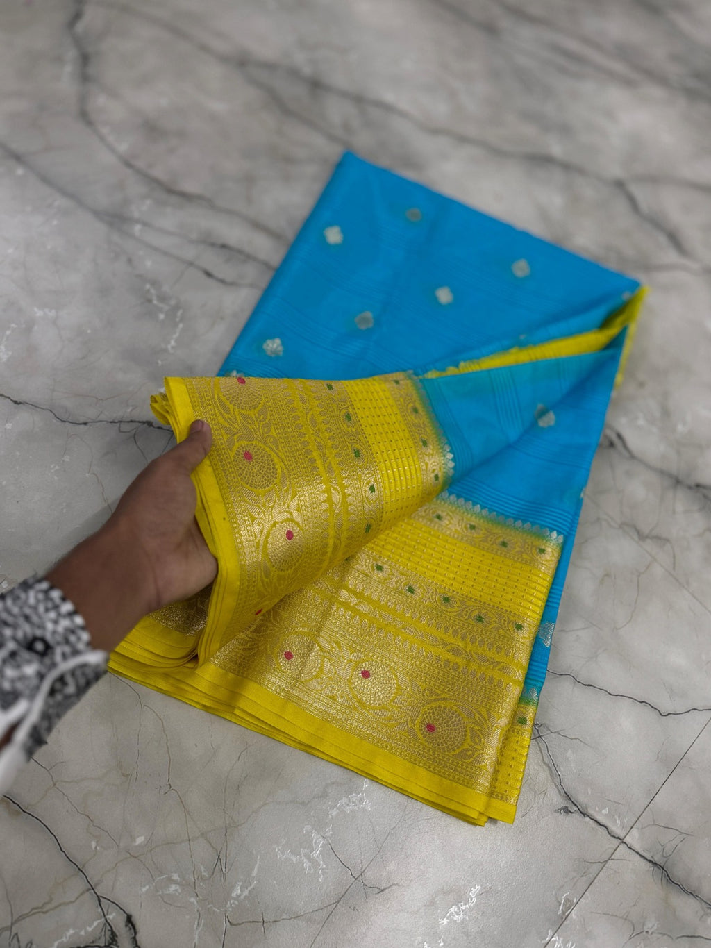 Banarasi Crepe Georgette Silk Saree with Contrast Butta Border - ABCG001