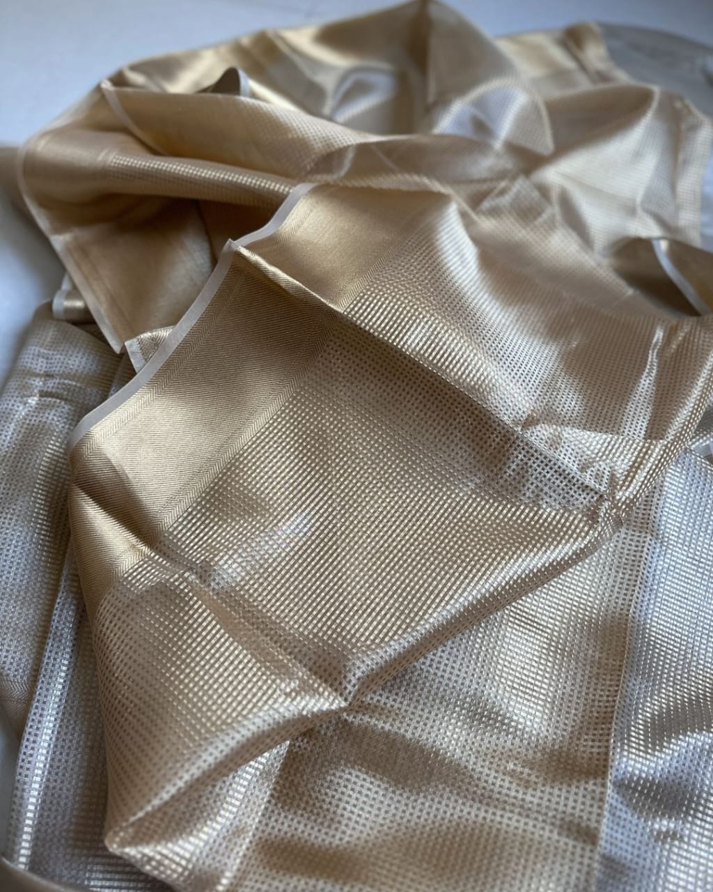 Banarasi Semi Tissue Silk Saree - BSTSG01