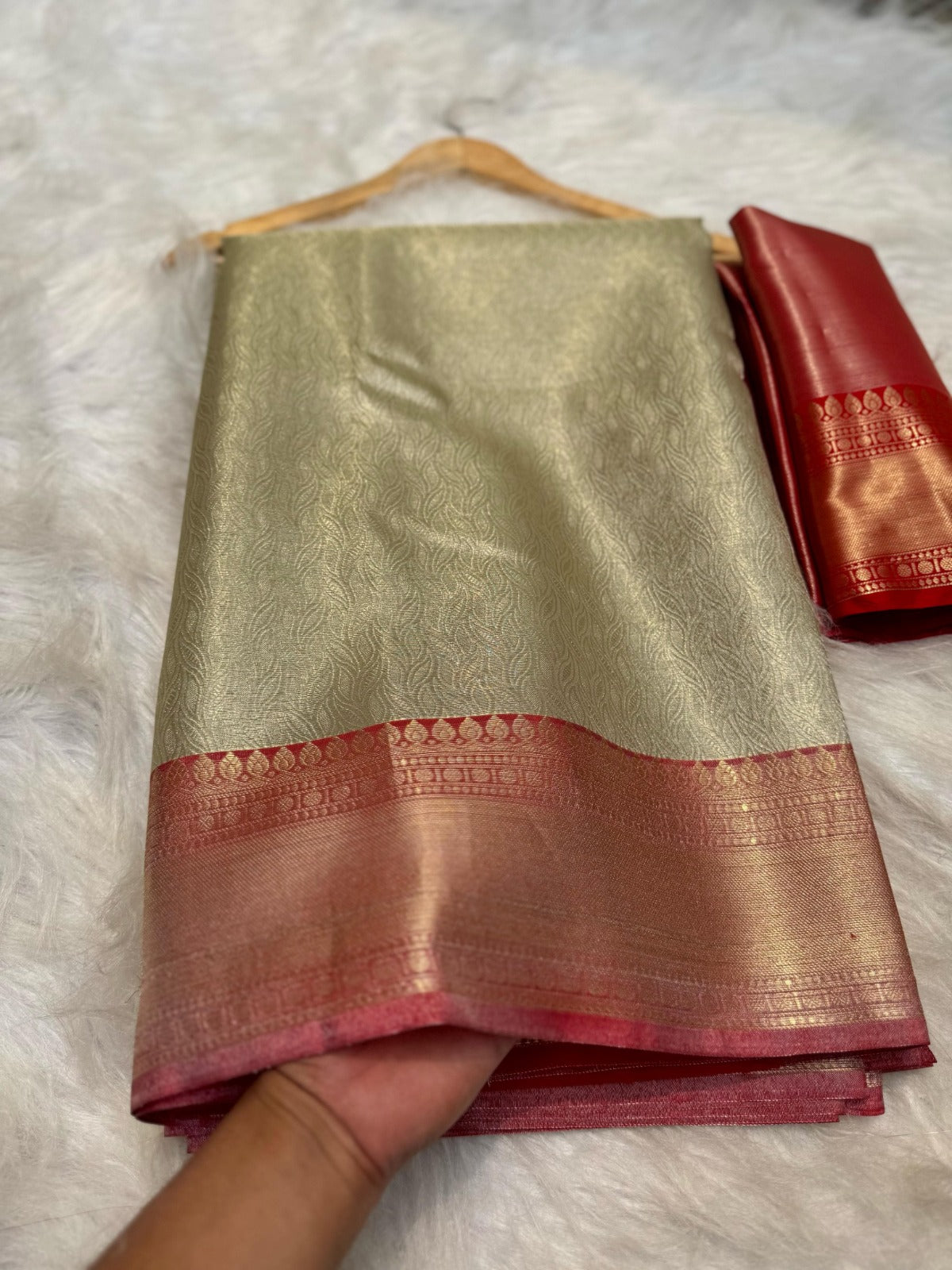 Banarasi Tissue Silk Sarees - BSTSWR01