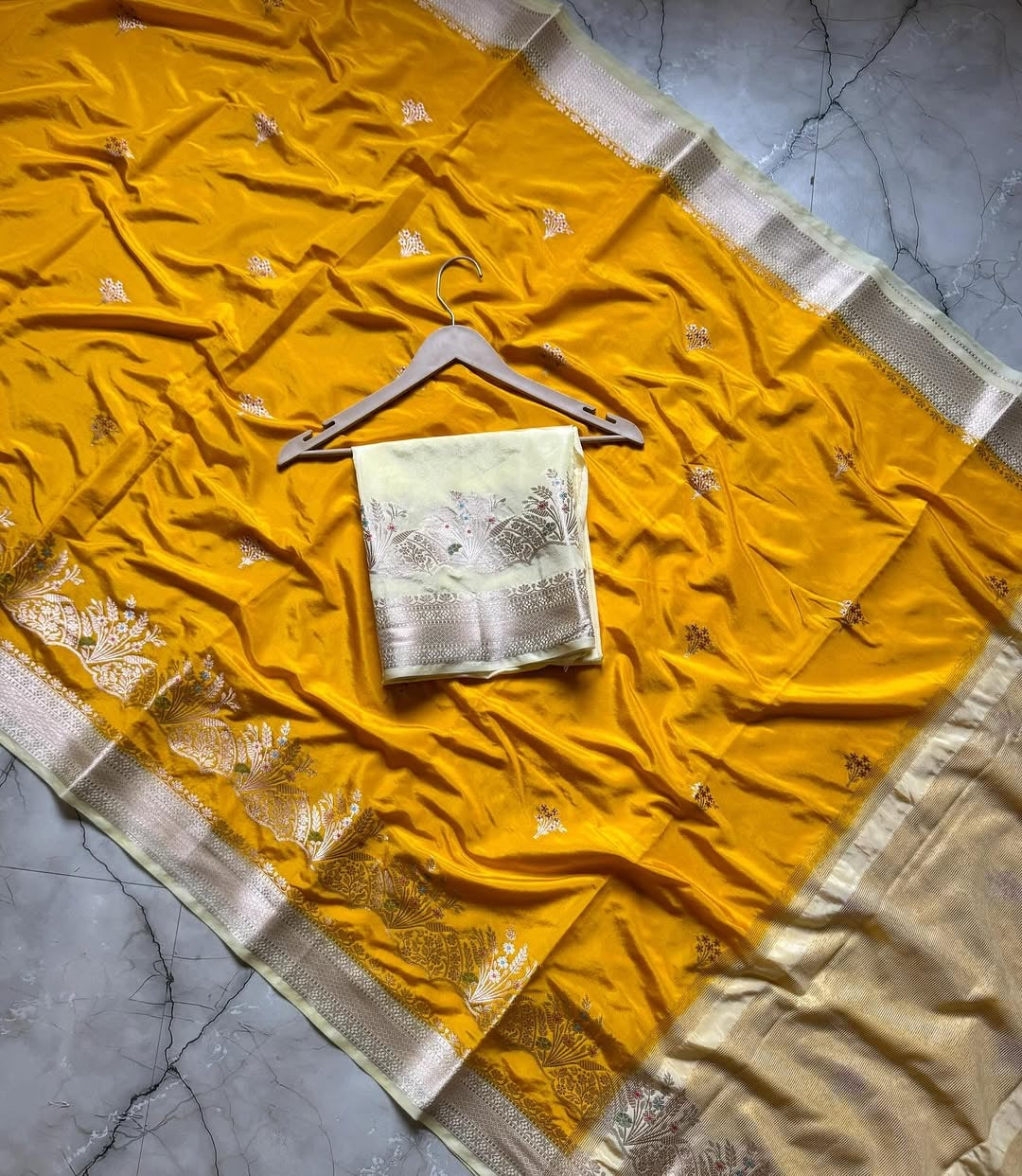 Banarasi Katan Silk with Minakari Border - BKMBY1