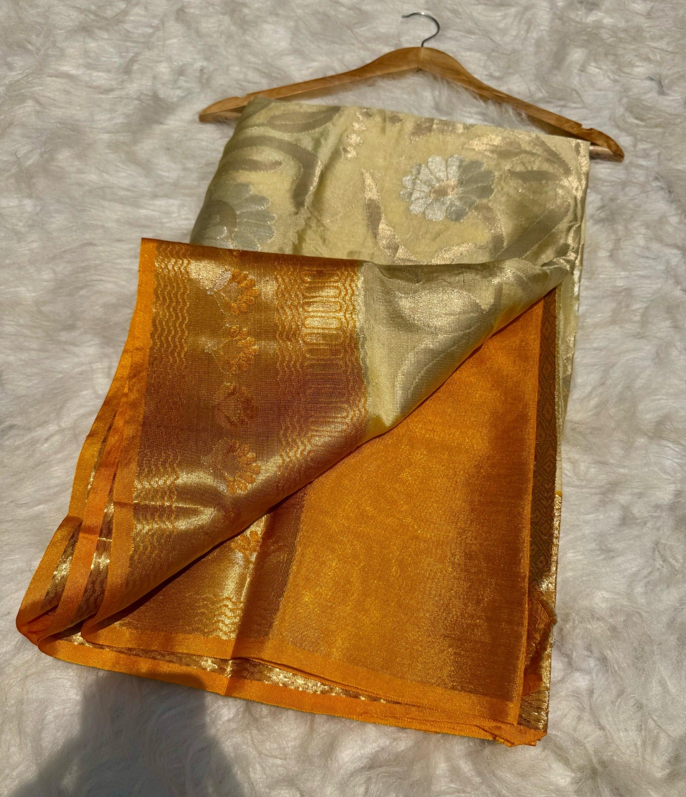 Banarasi Soft Warm Silk Saree with Zari Jaal - BSWSM1