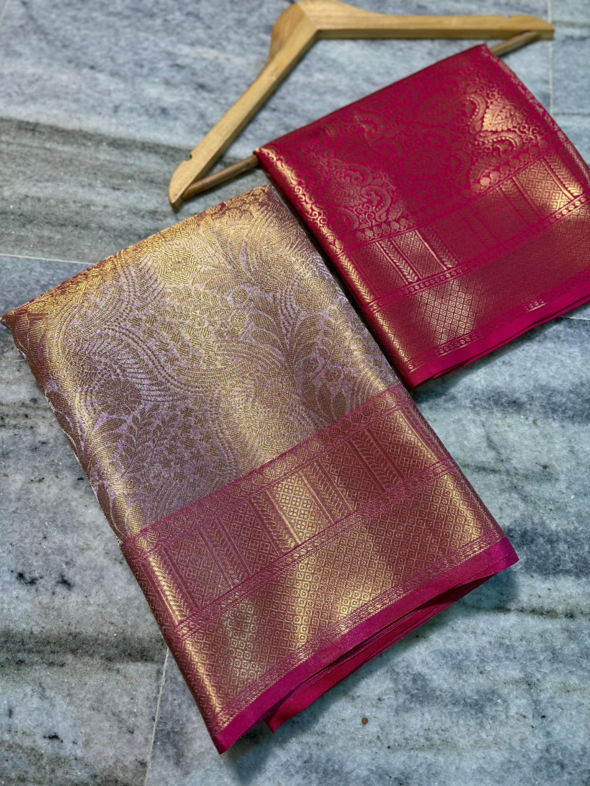 Banarasi Tissue Silk Saree with Zari Flower Weaving - BTSZFP01