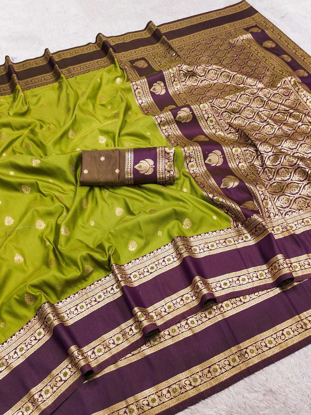Banarasi Silk Saree with Gold Zari Butta & Heavy Paisley Pallu - BHPGB06