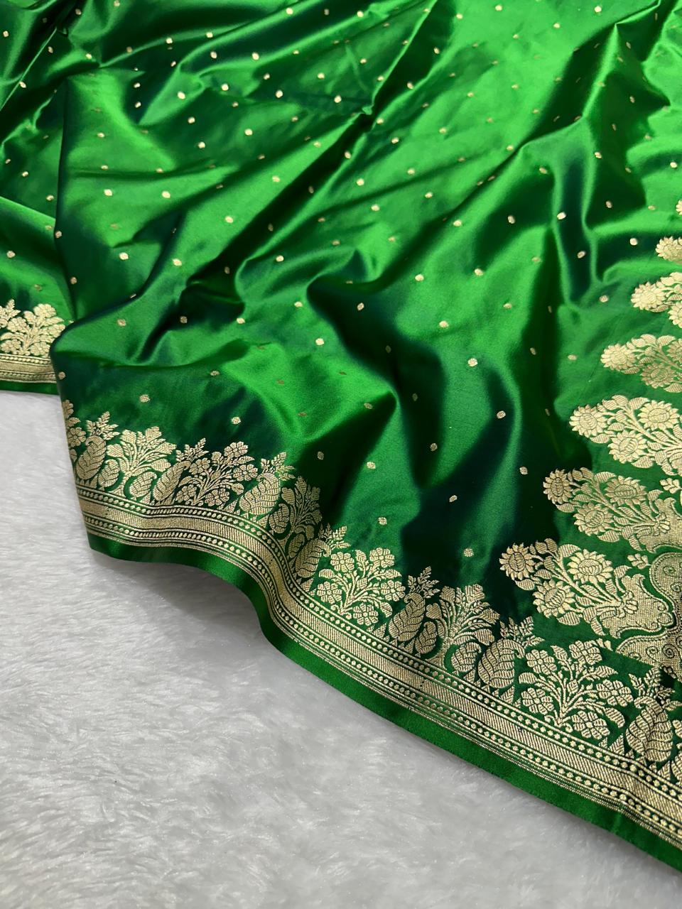 Banarasi Mashru Katan Silk Saree with Butti Zari Weaving - AMKG06