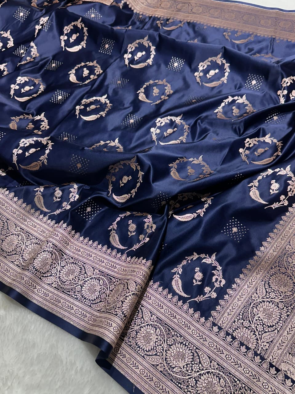 Banarasi Mashru Katan Silk Saree with Heavy Zari Pallu - AKMKNB5
